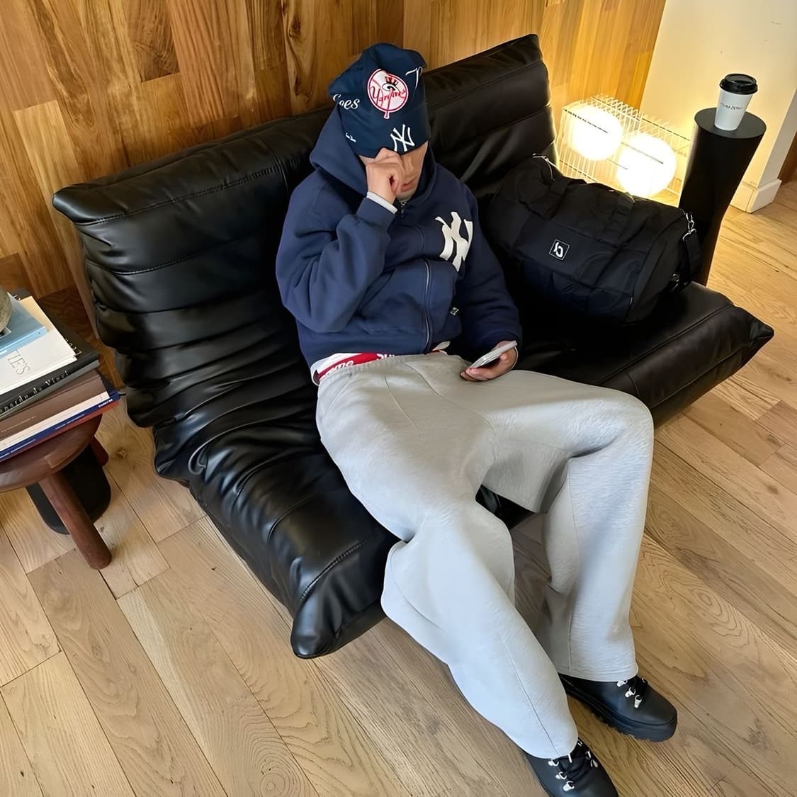아킴보 클럽 NY 네이비 상품이미지1