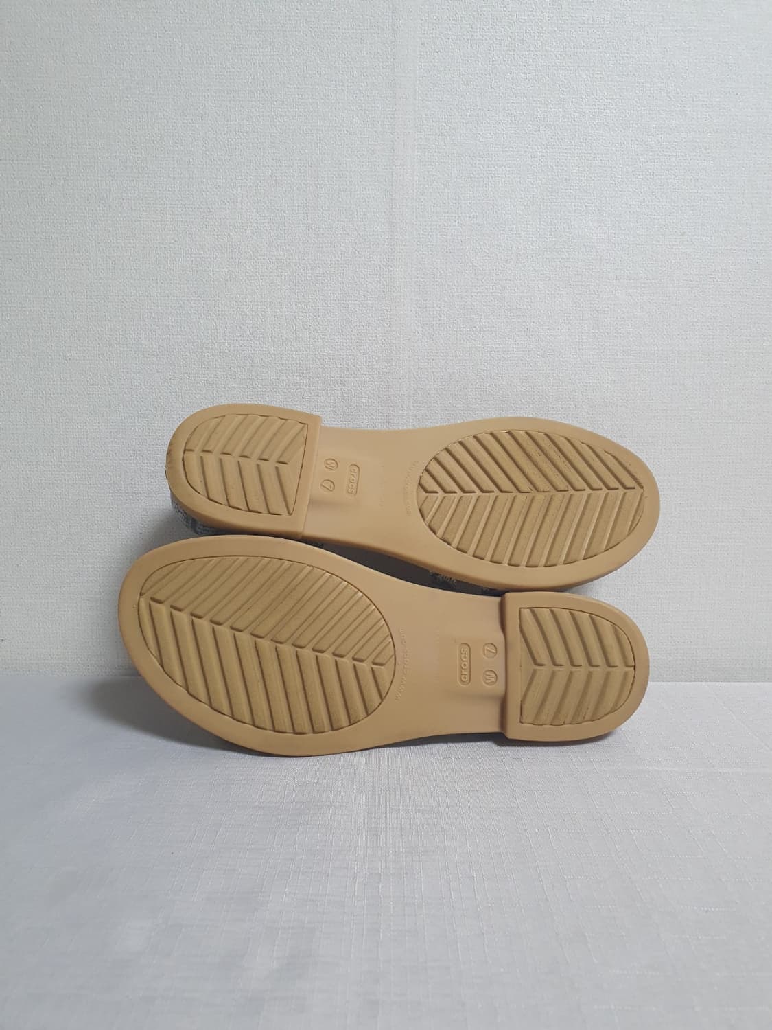 240mm 크록스 툴룸 오픈 플랫 샌들 머쉬룸 스터코 상품이미지8