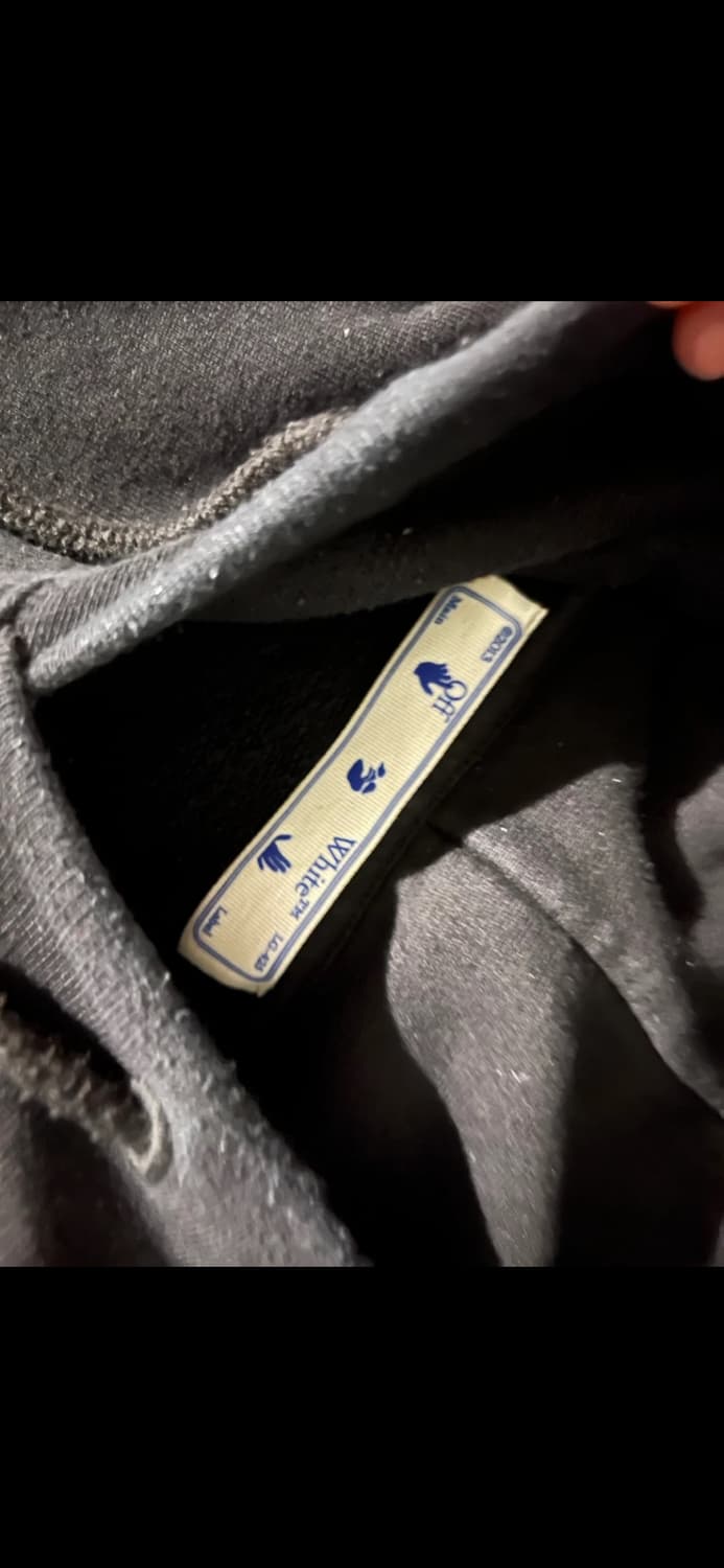 오프화이트 후드티 상품이미지3