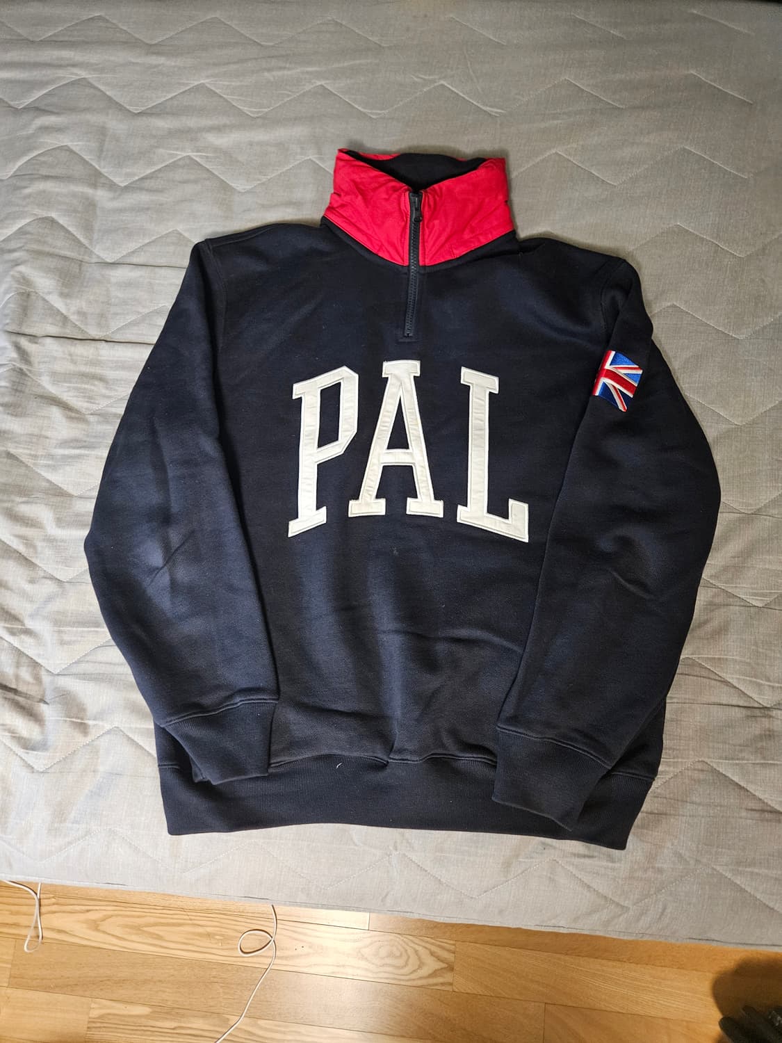 [M] palace pal gb 4/1 집업 네이비 색상 상품이미지1
