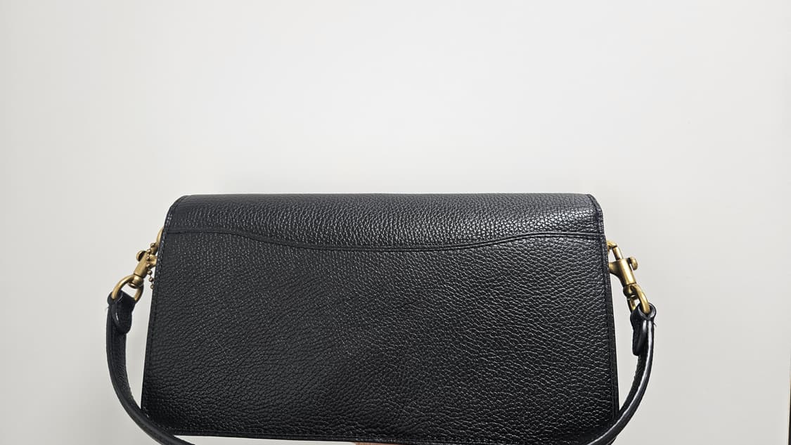 코치 블랙 가죽 숄더백 상품이미지2