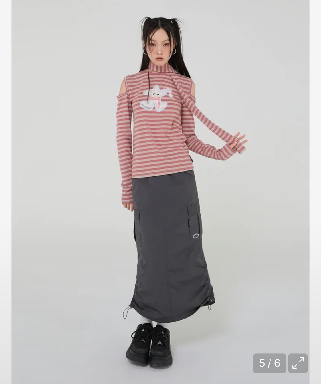 어글리쉐도우 오프숄더 티 상품이미지1