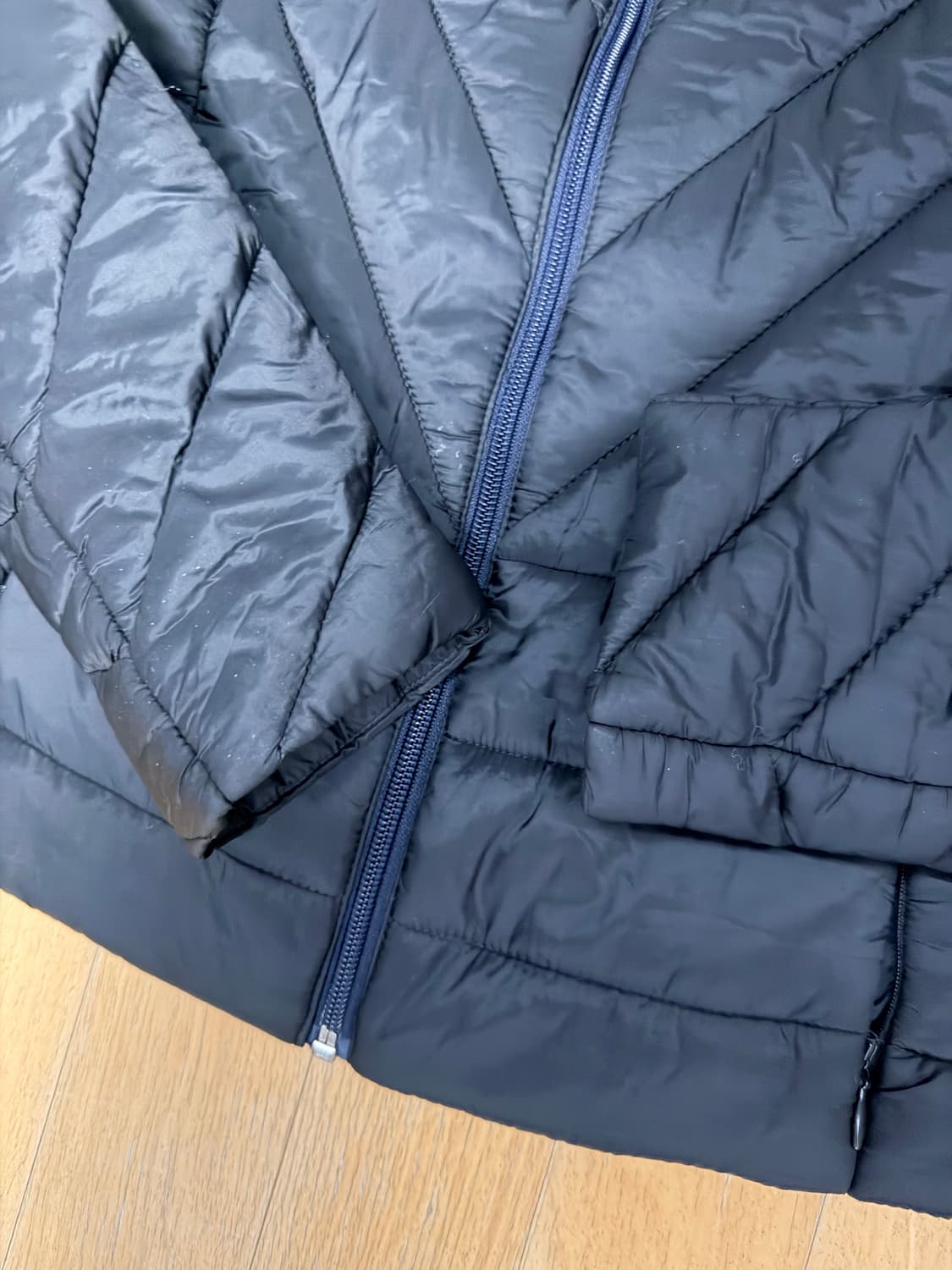 타미힐피거 거위털 경량패딩 점퍼 블랙 XS 상품이미지5