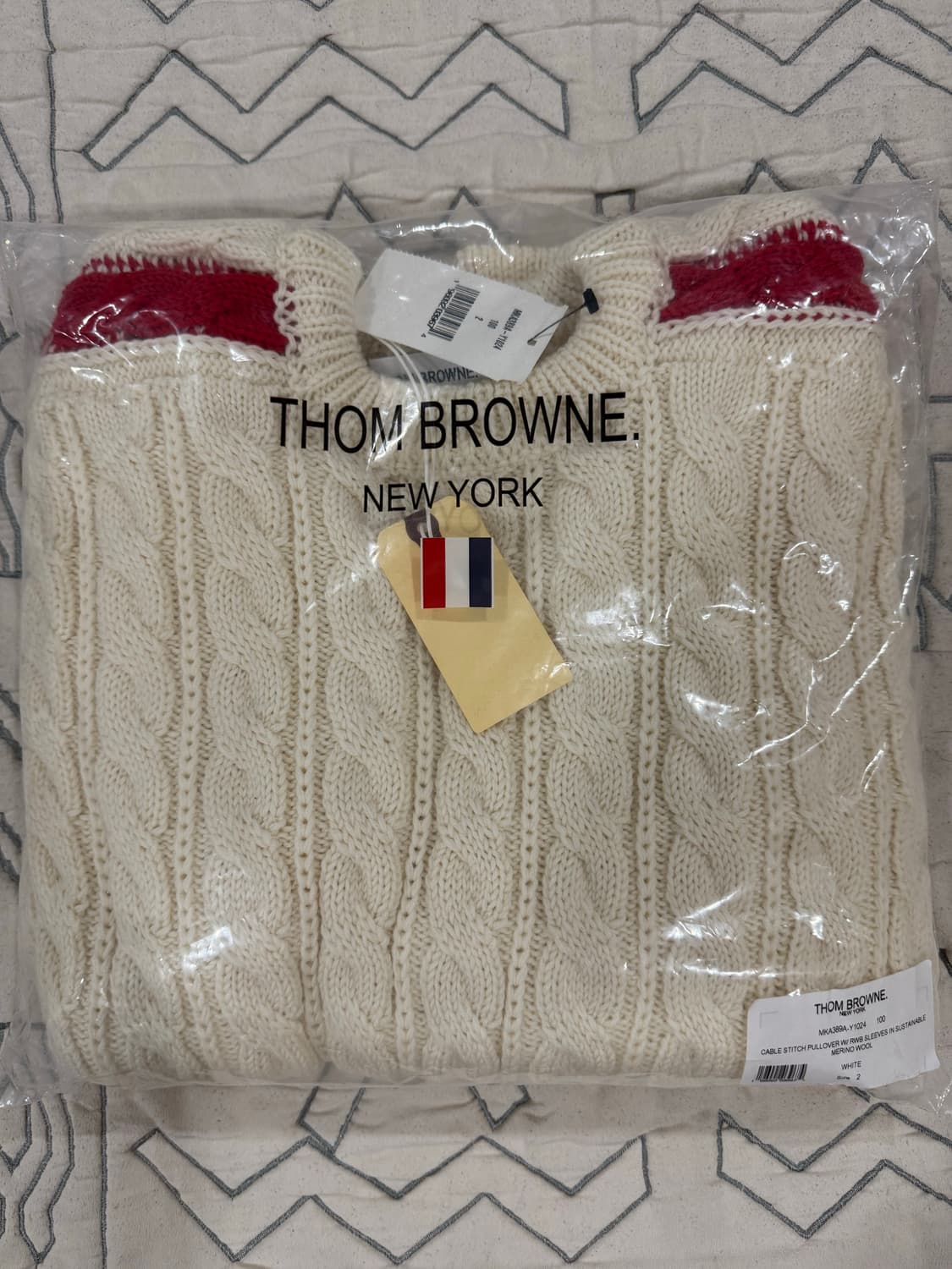 Thom Browne 케이블 니트 택 붙은 새상품 상품이미지4