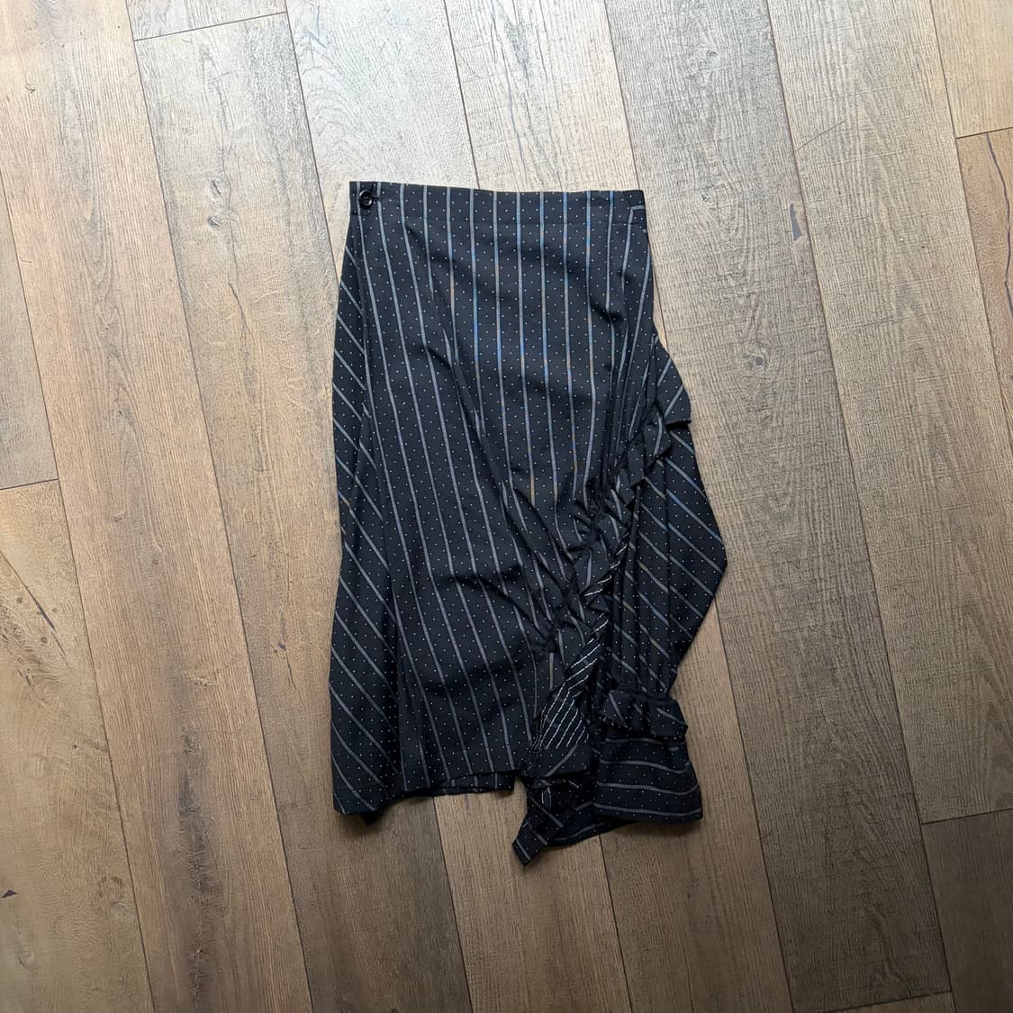 Dot Stripe Asymmetry Shirring Skirt 상품이미지1