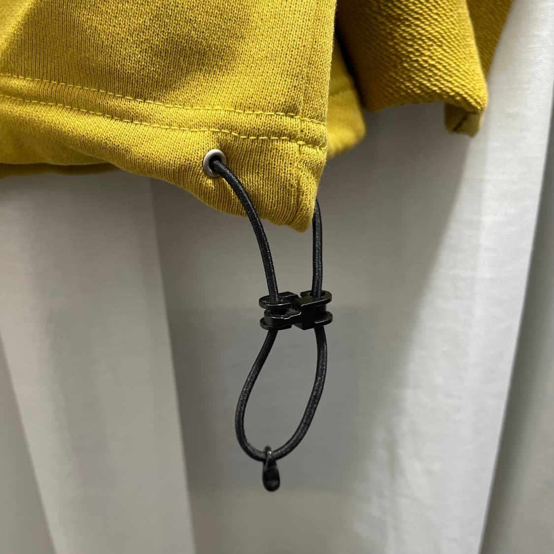 유니폼브릿지/ 스트링 리버스 스웻셔츠 머스타드/ X 상품이미지4