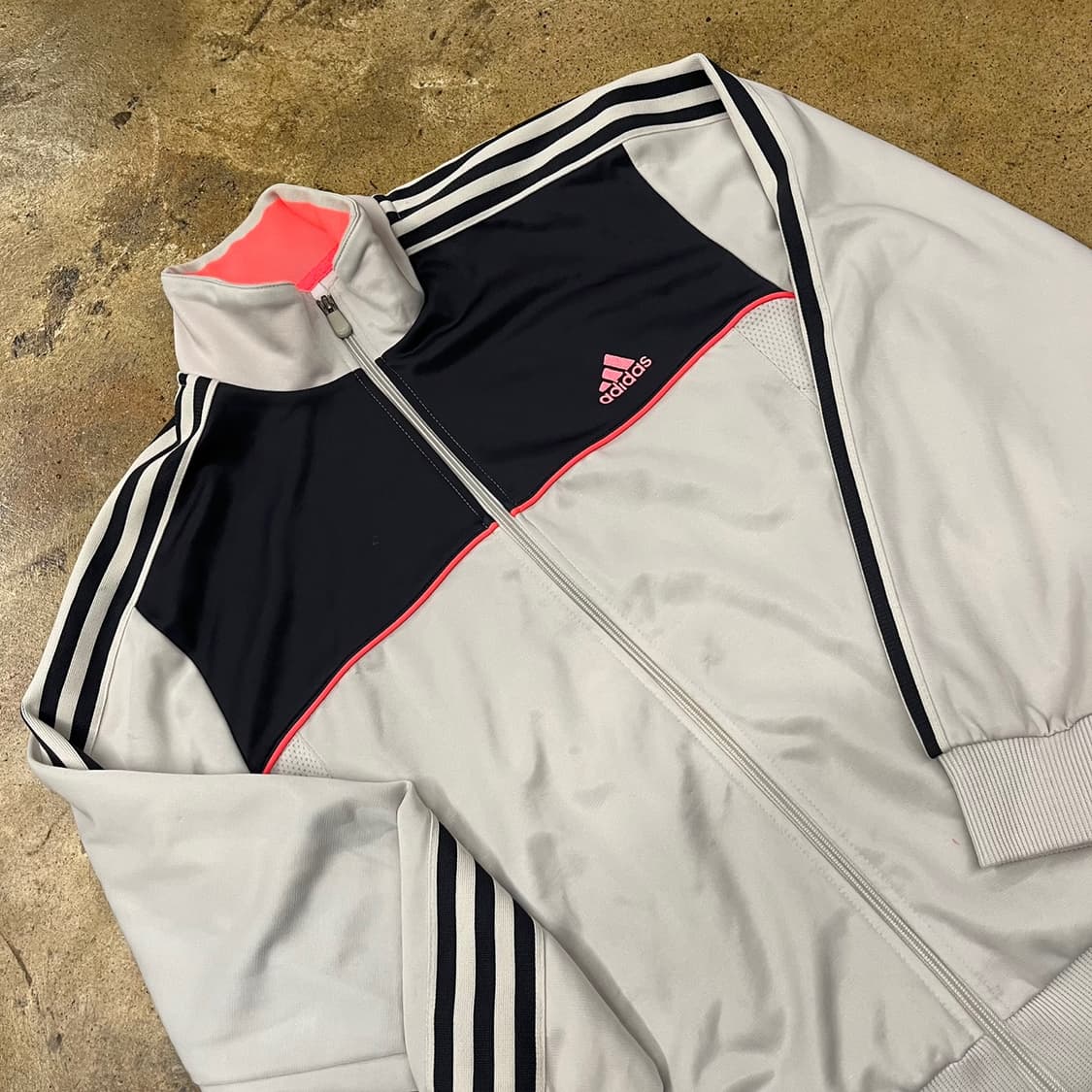 [정품/100] 아디다스 삼선 트랙탑 화이트 네이비 져지 b15 상품이미지1