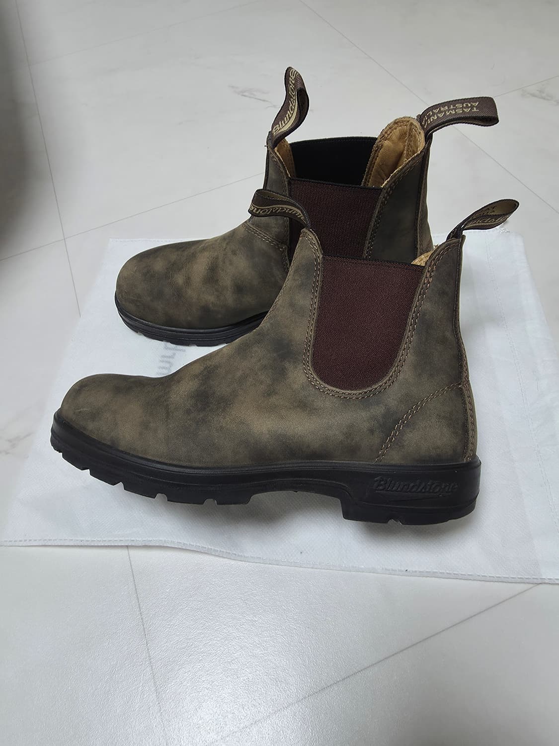 블런드스톤 585 러스틱브라운 상품이미지1