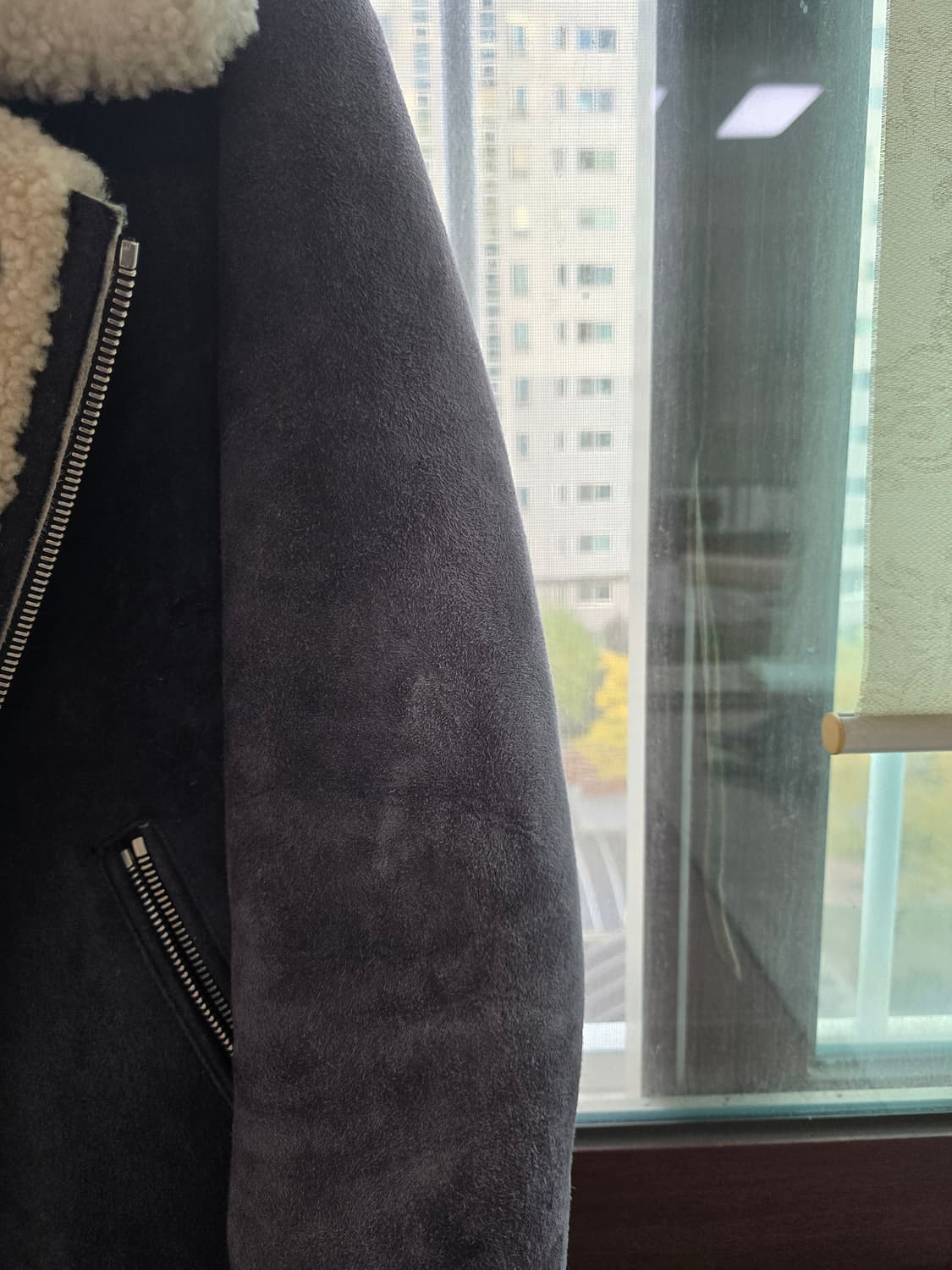 산드로 무스탕 상품이미지3