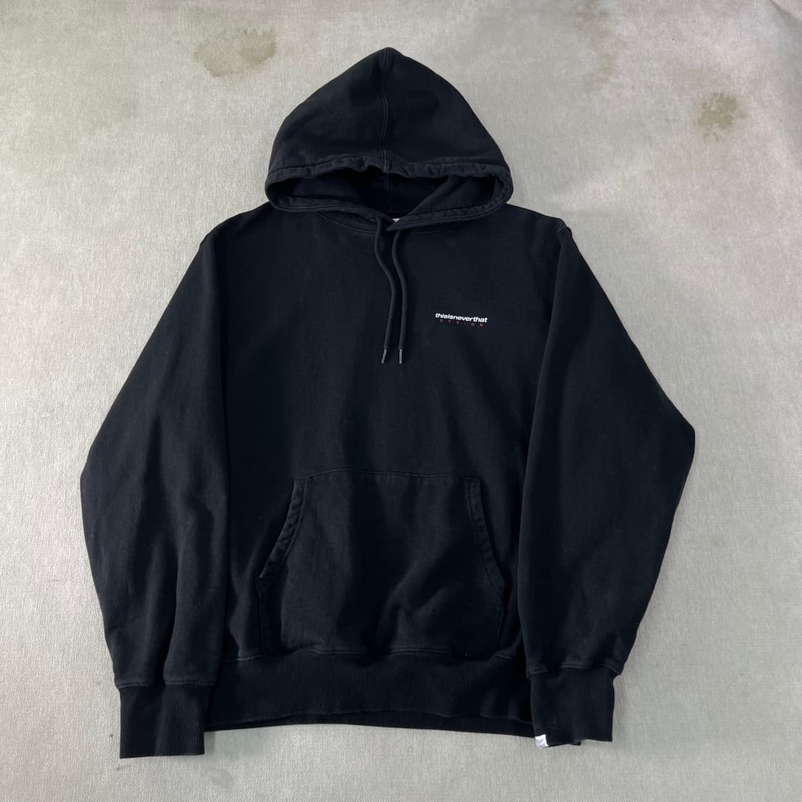 100 디스이즈네버댓 백로고 후드티  상품이미지2