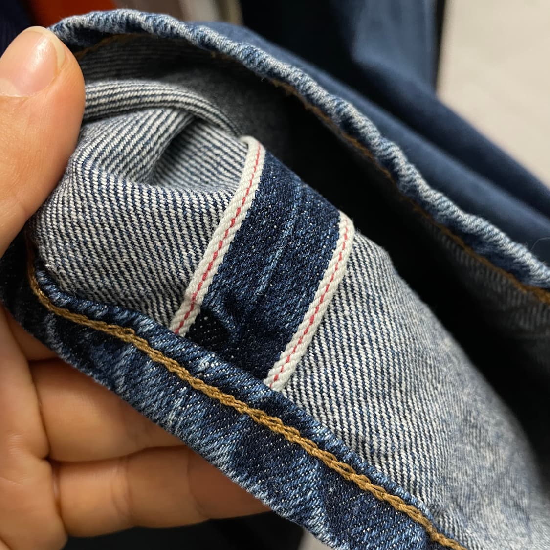 코스 Cos 중청 릴렉스드 로우라이즈 셀비지 데님 팬츠 25 상품이미지5