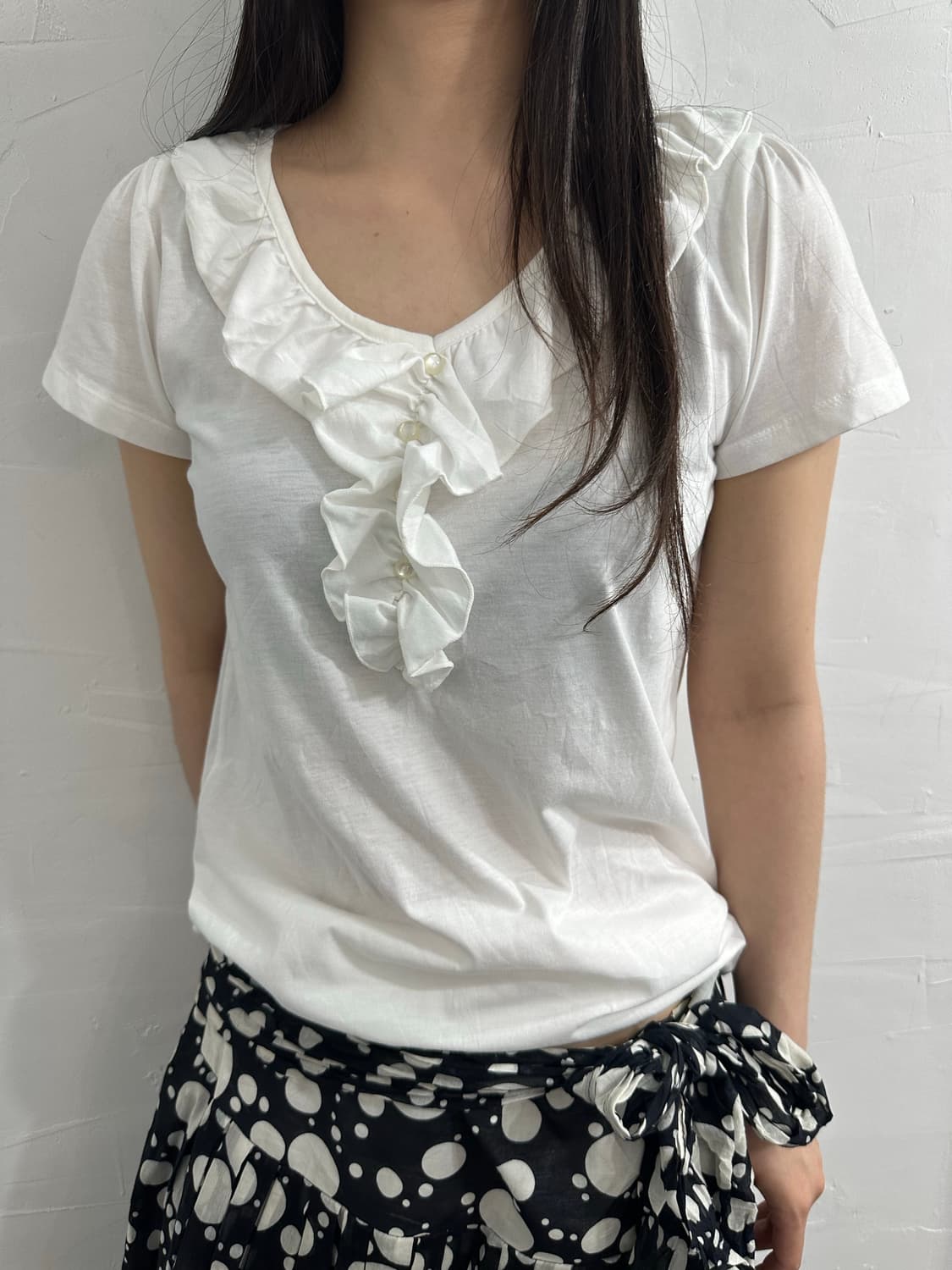 any fam white frill top 상품이미지1