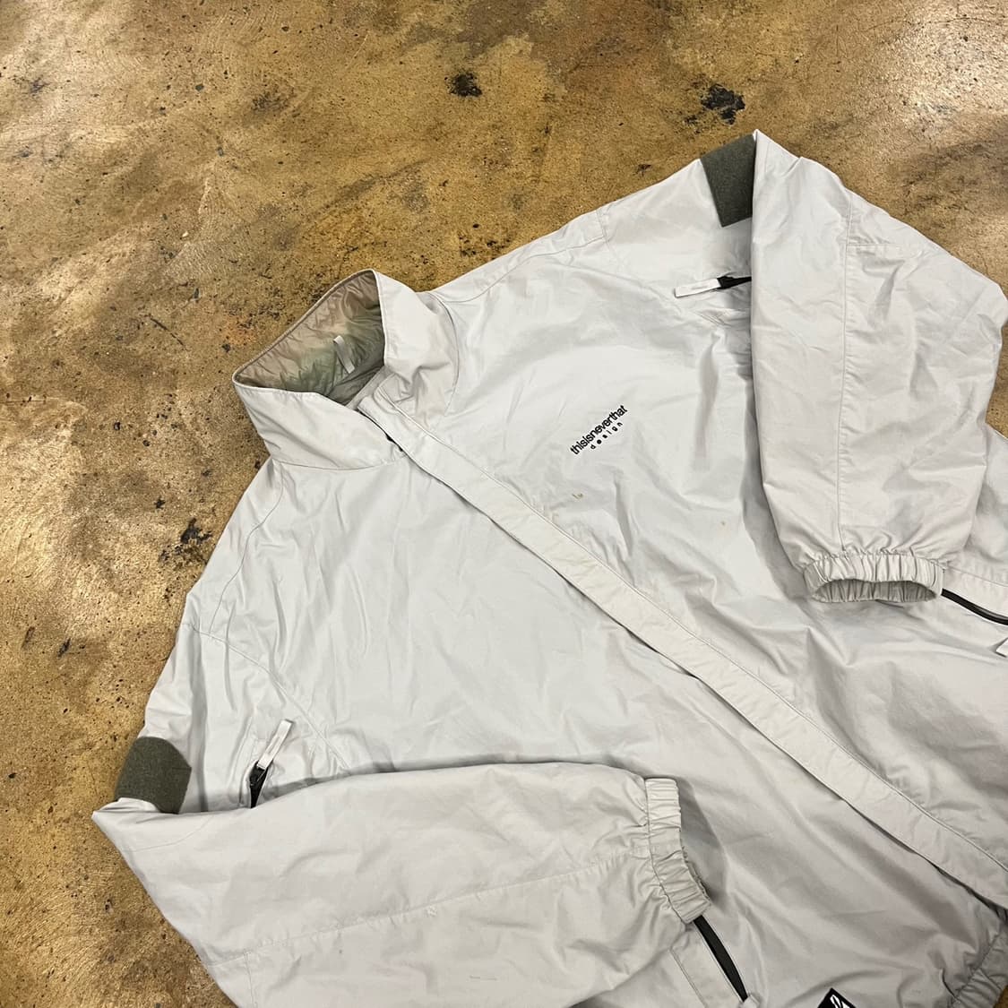 [정품/XL] 디스이즈네버댓 바람막이 자켓 아이보리 b19 상품이미지1