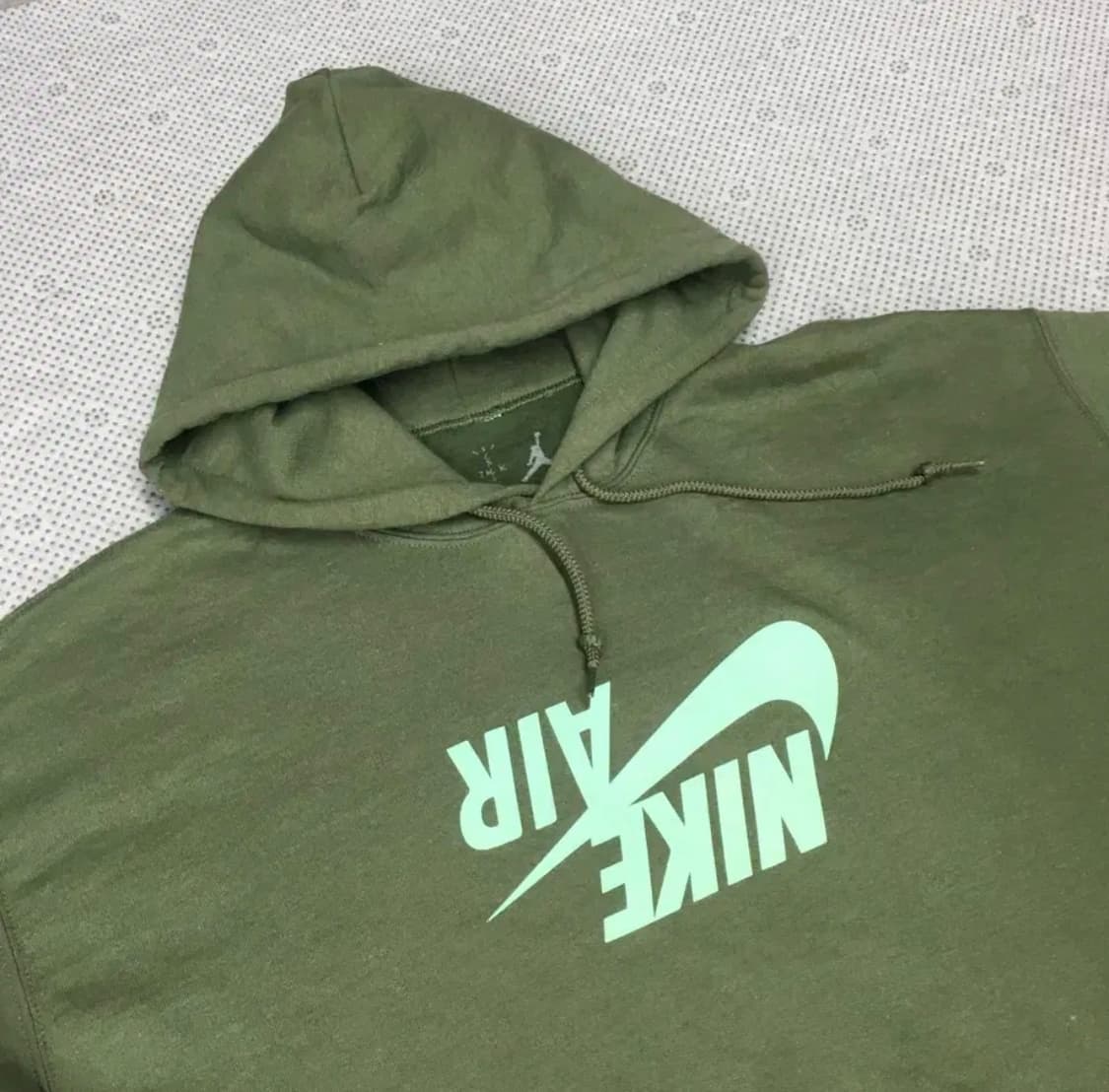 나이키 조던 트래비스스캇 콜라보 후드티 LL22 상품이미지2