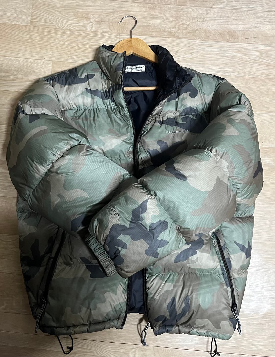 디스이즈네버댓 리버서블 덕다운 패딩 상품이미지1