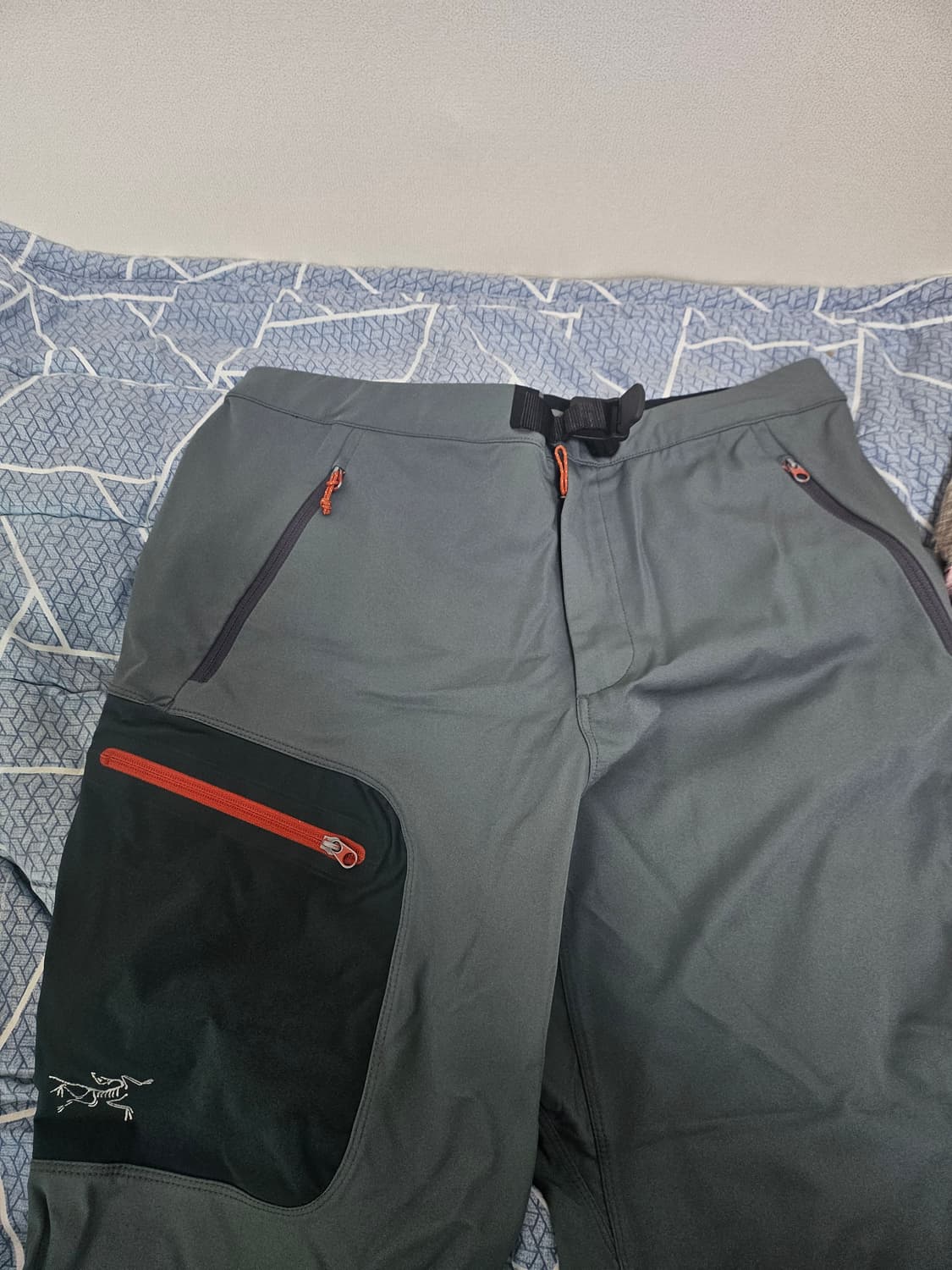 아크테릭스 감마팬츠 L(made in canada) 상품이미지3