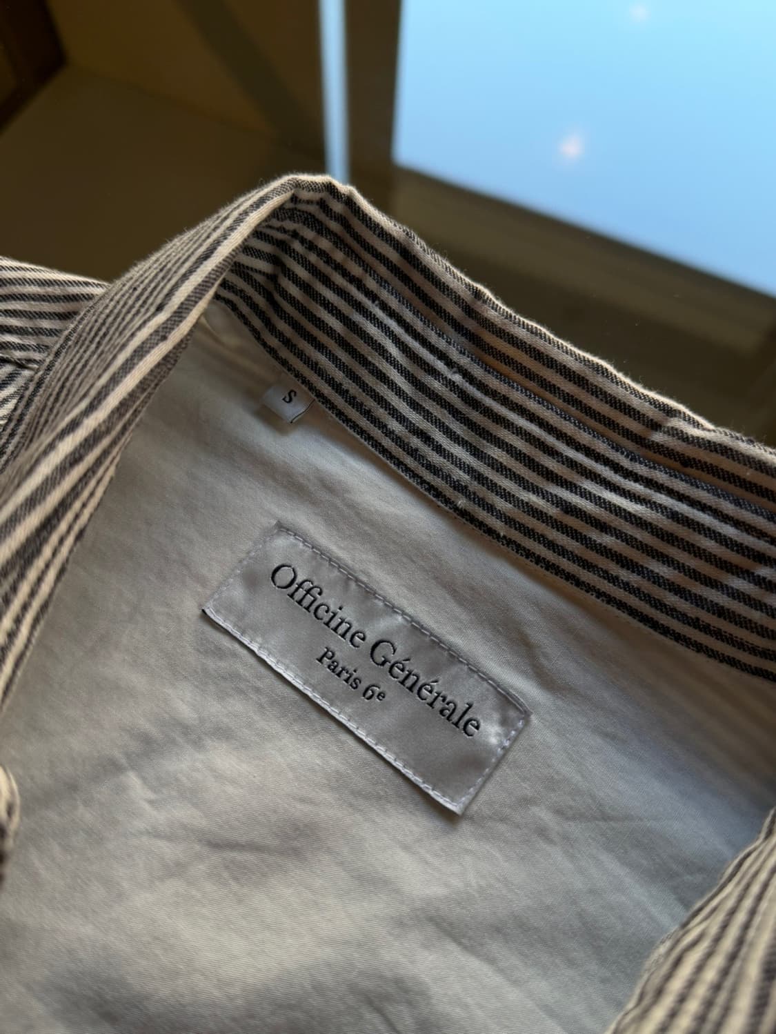 오피신 제네랄 버튼다운 셔츠 슬림100 상품이미지8