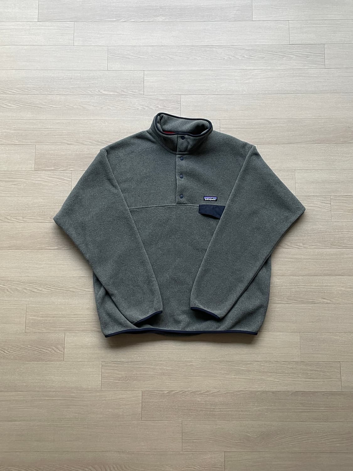 파타고니아 신칠라 니켈 네이비 그레이 플리스 patagonia 상품이미지1