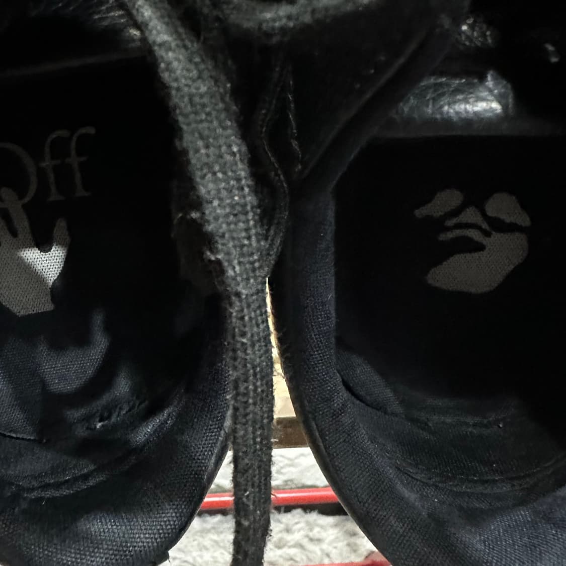 43)270 오프화이트 운동화 남성 남자 애로우 로우 벌크 레더 상품이미지8