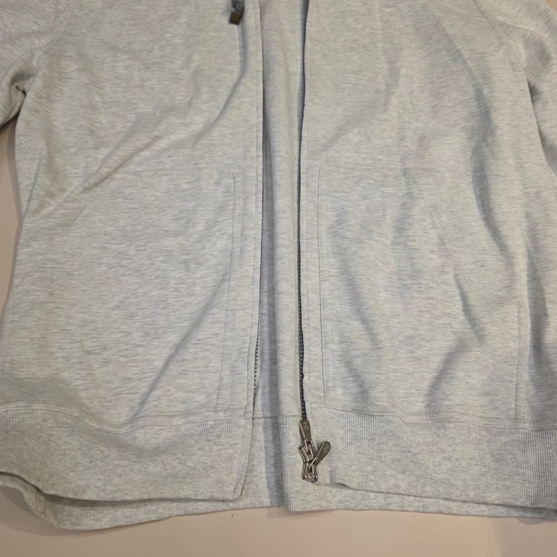 브루넬로 쿠치넬리 그레이 후드 집업 상품이미지4