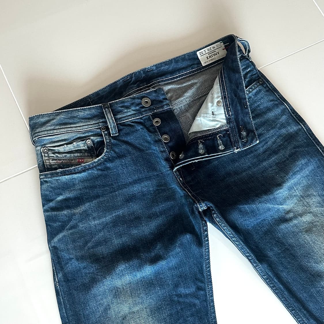 디젤 부츠컷 데님 팬츠 상품이미지6