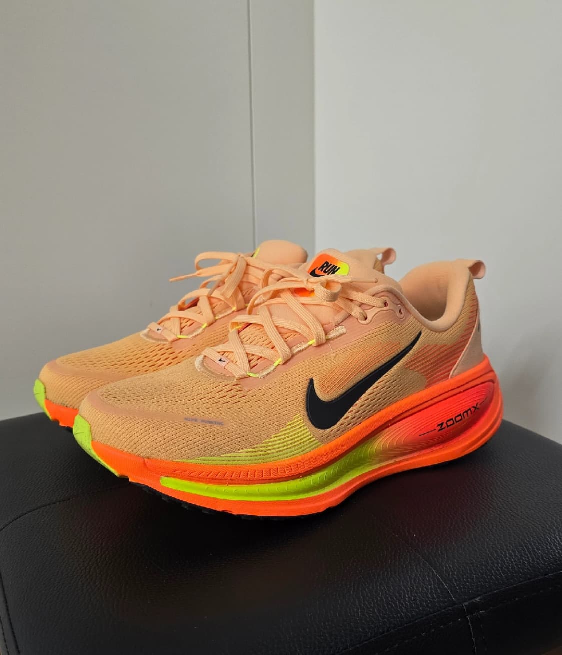 나이키 보메로 18 오렌지 상품이미지1