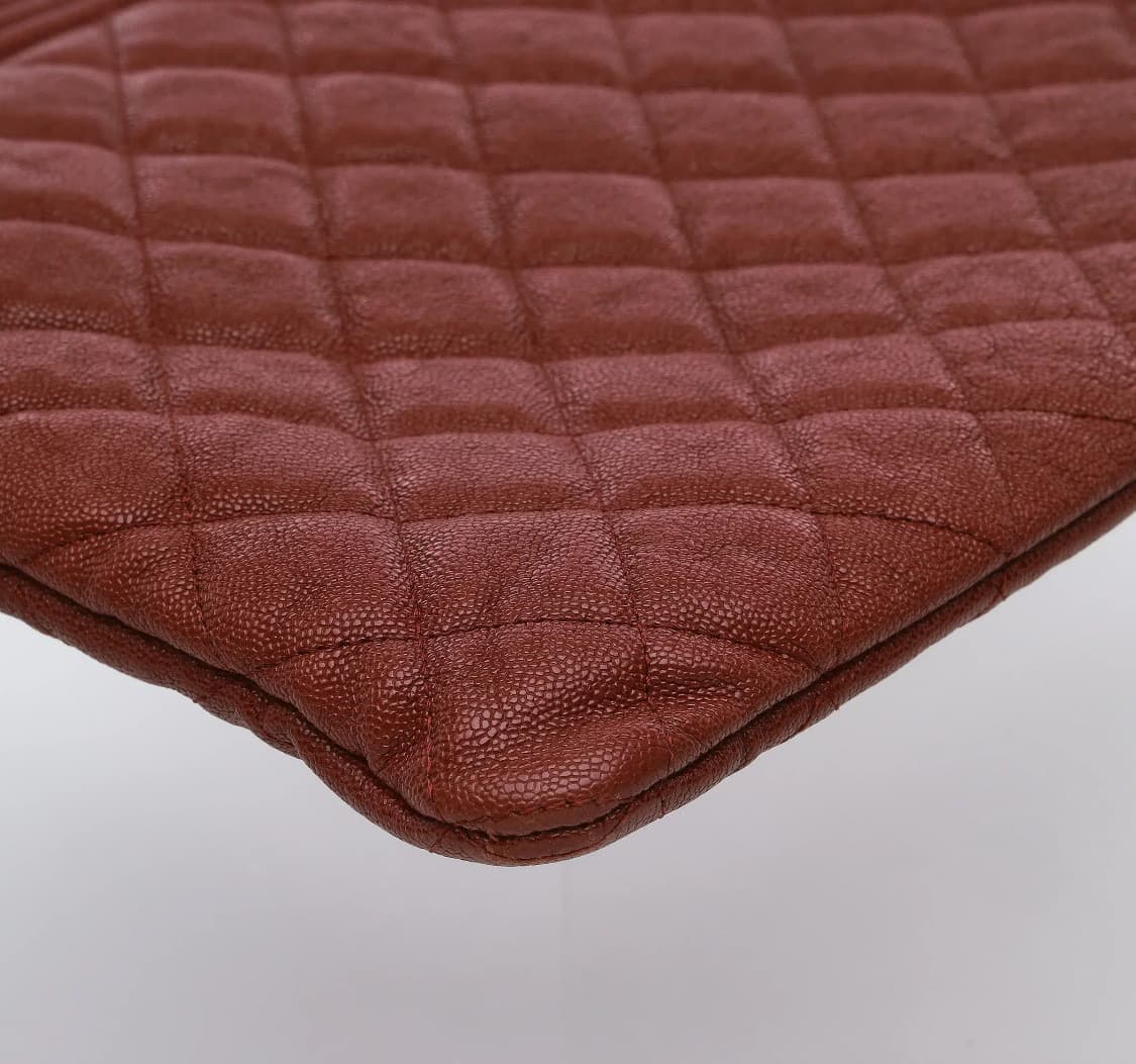 [A급] 샤넬 보이 캐비어 스킨 클러치 뉴미디움 판매합니다!!! 상품이미지5