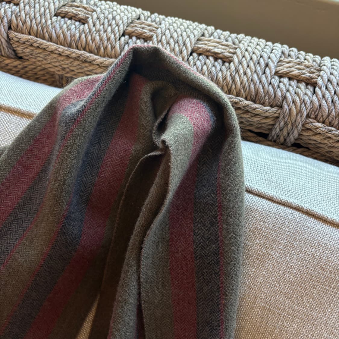 지방시 스트라이프 캐시미어 울 머플러 made italy 상품이미지5