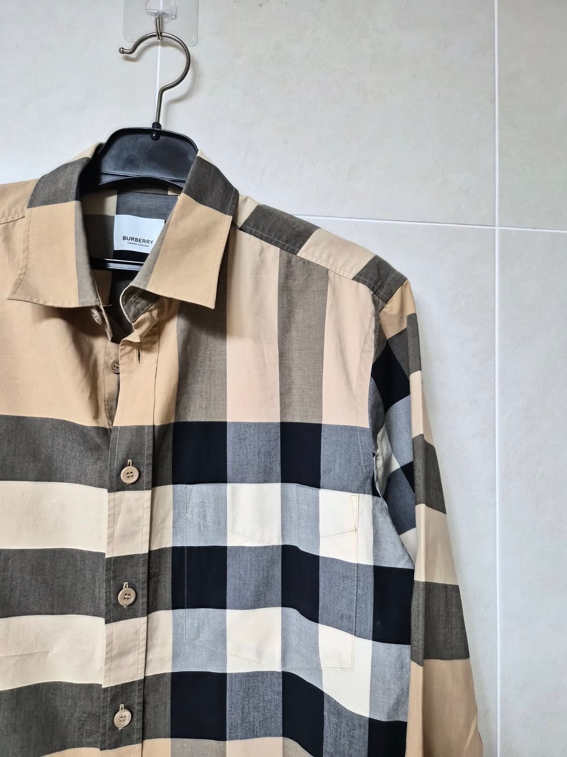 버버리정품 남성티셔츠 100 상품이미지3