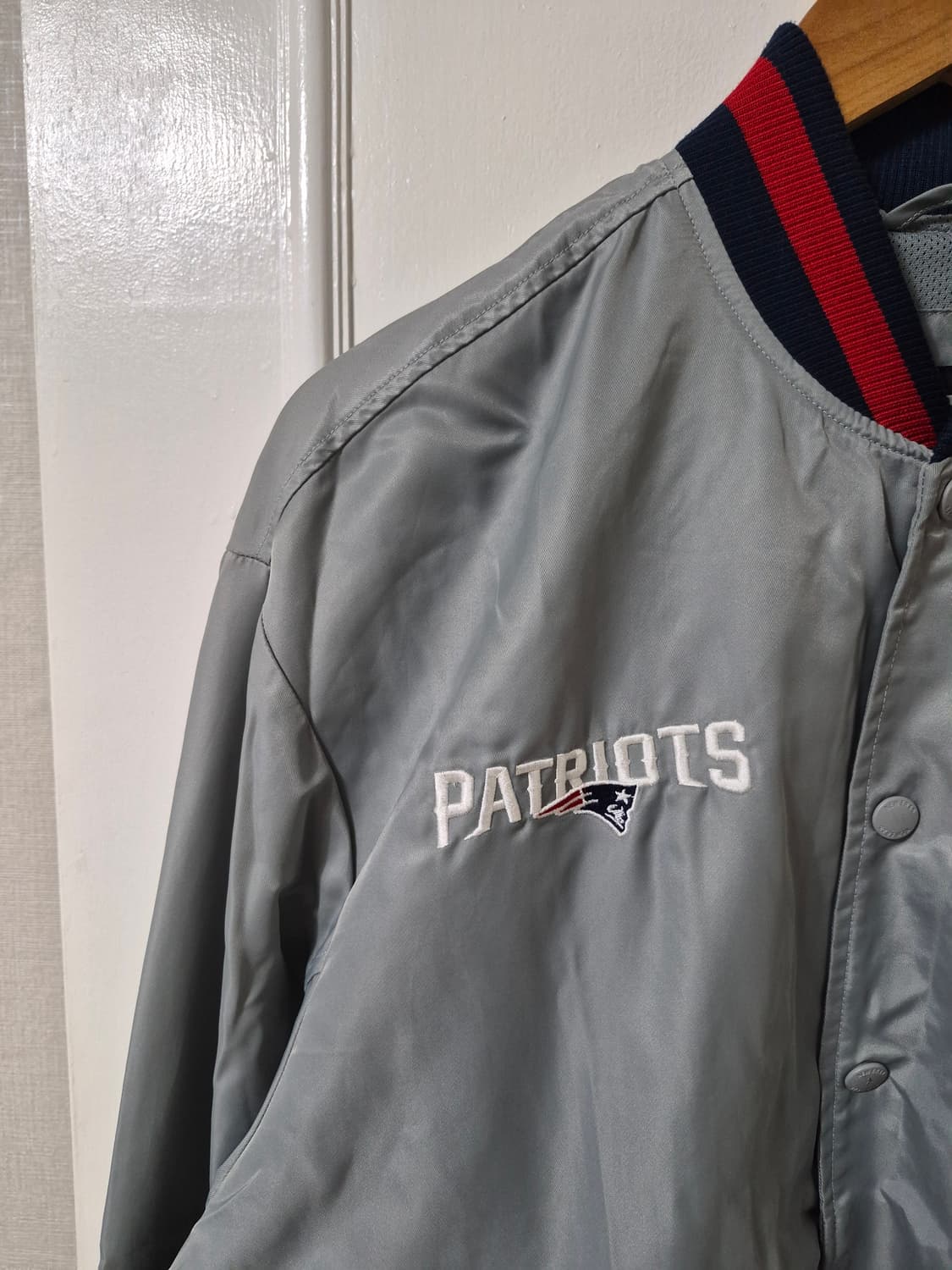 (L) 뉴에라 x 스누피 nfl 바시티 자켓 상품이미지4