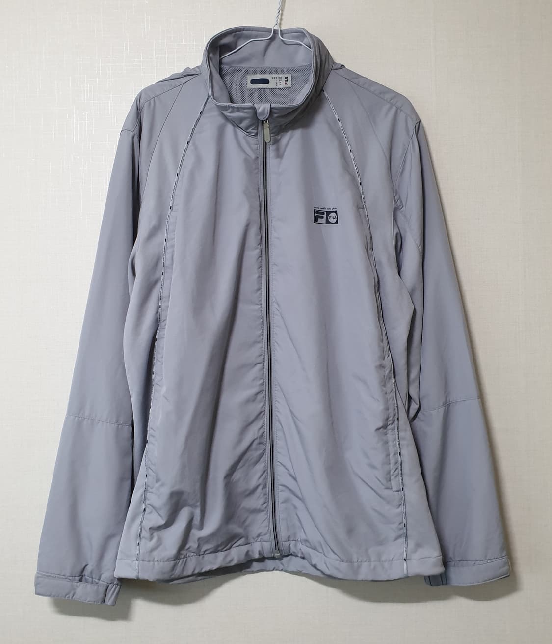 휠라 트레이닝 바람막이 자켓 100사이즈  상품이미지1