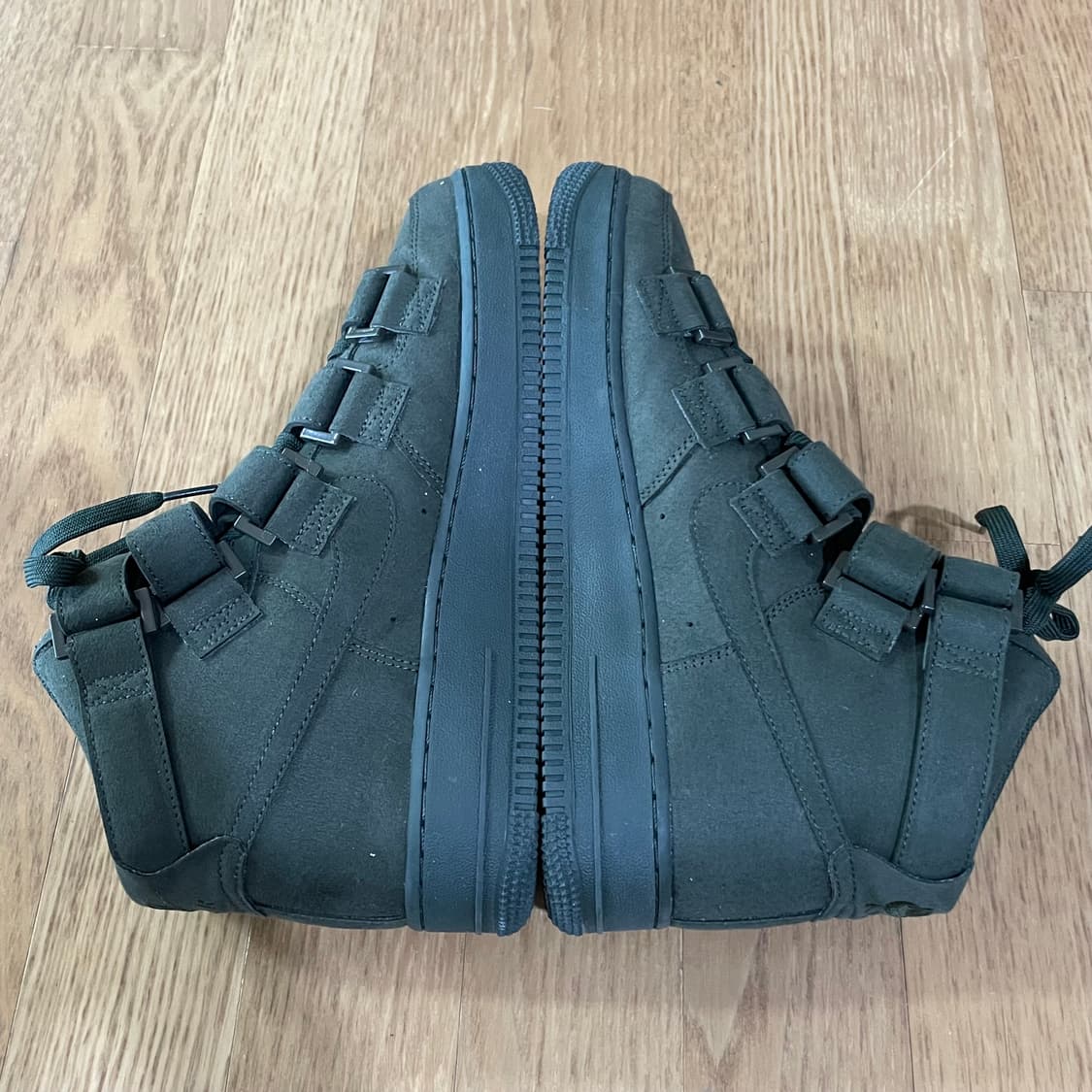 나이키x빌리 아일리시 에어포스 하이 260 상품이미지5