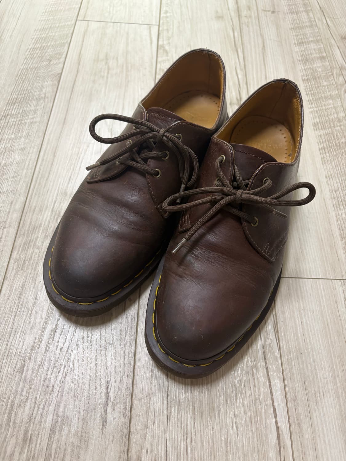 닥터마틴 3홀 크레이지홀스 270 상품이미지1