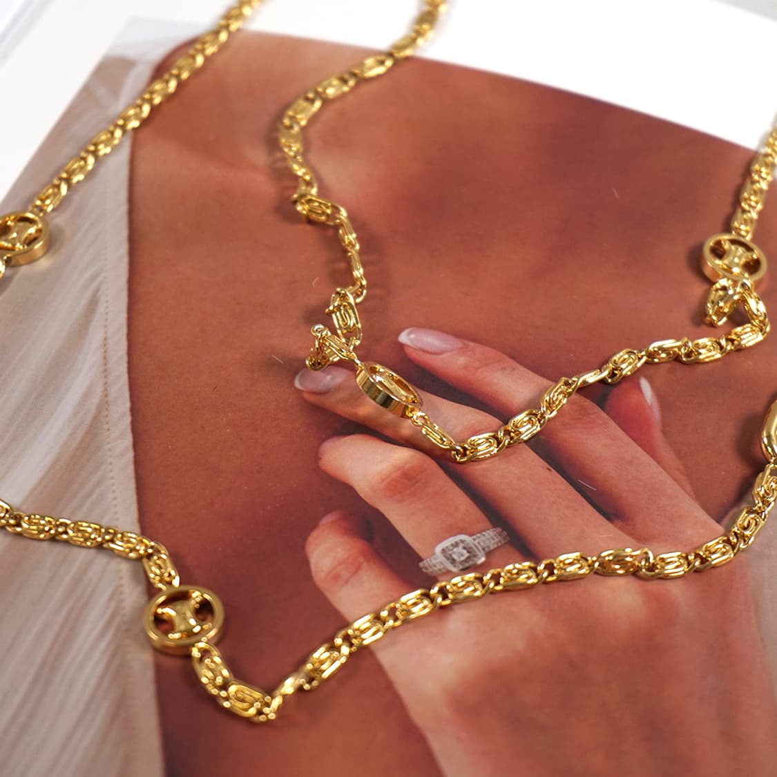 셀린느 트리오페 체인 롱 목걸이 상품이미지1