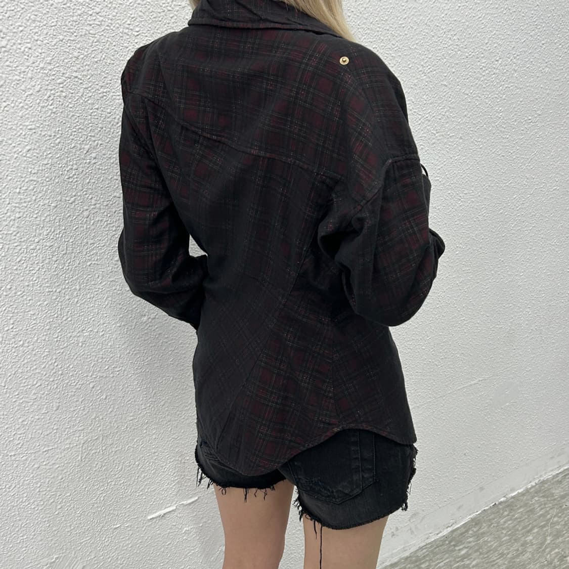 비비안웨스트우드 언발란스 골드버튼 체크 셔츠 40 상품이미지2