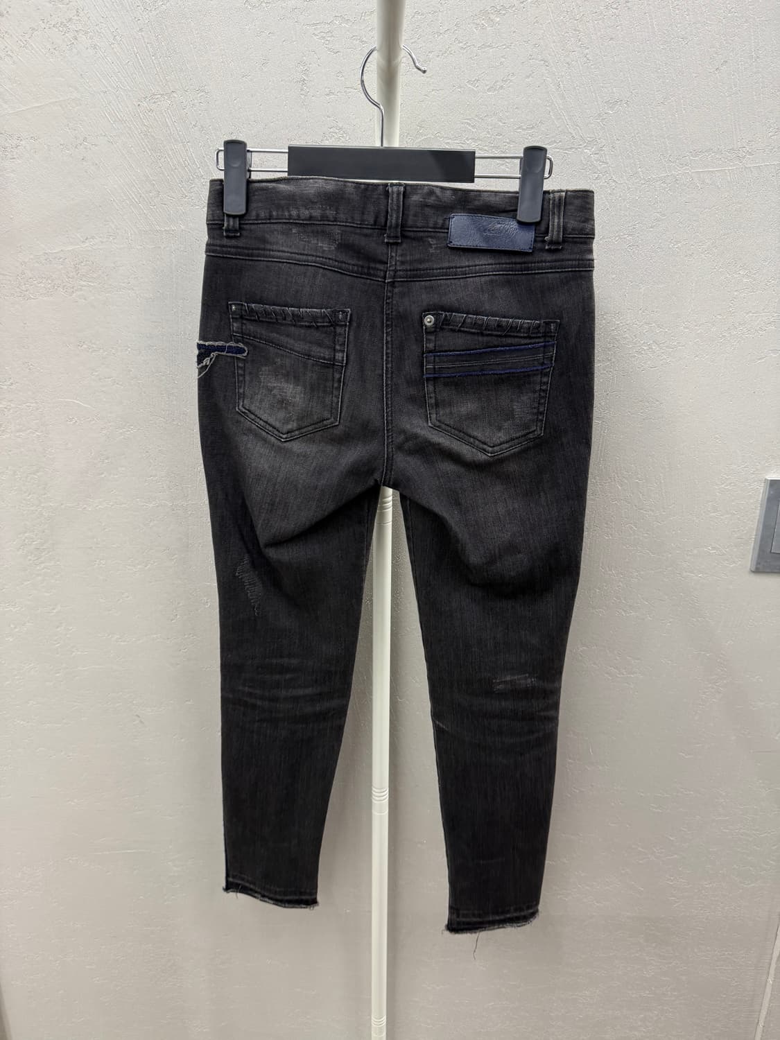 오브제 자수 장식 흑청 데님 XS 상품이미지4