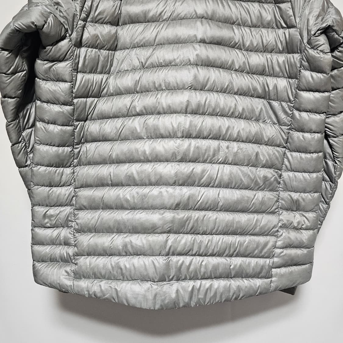 노스페이스 실버 그레이 800필 경량패딩 구스다운 L사이즈 상품이미지8