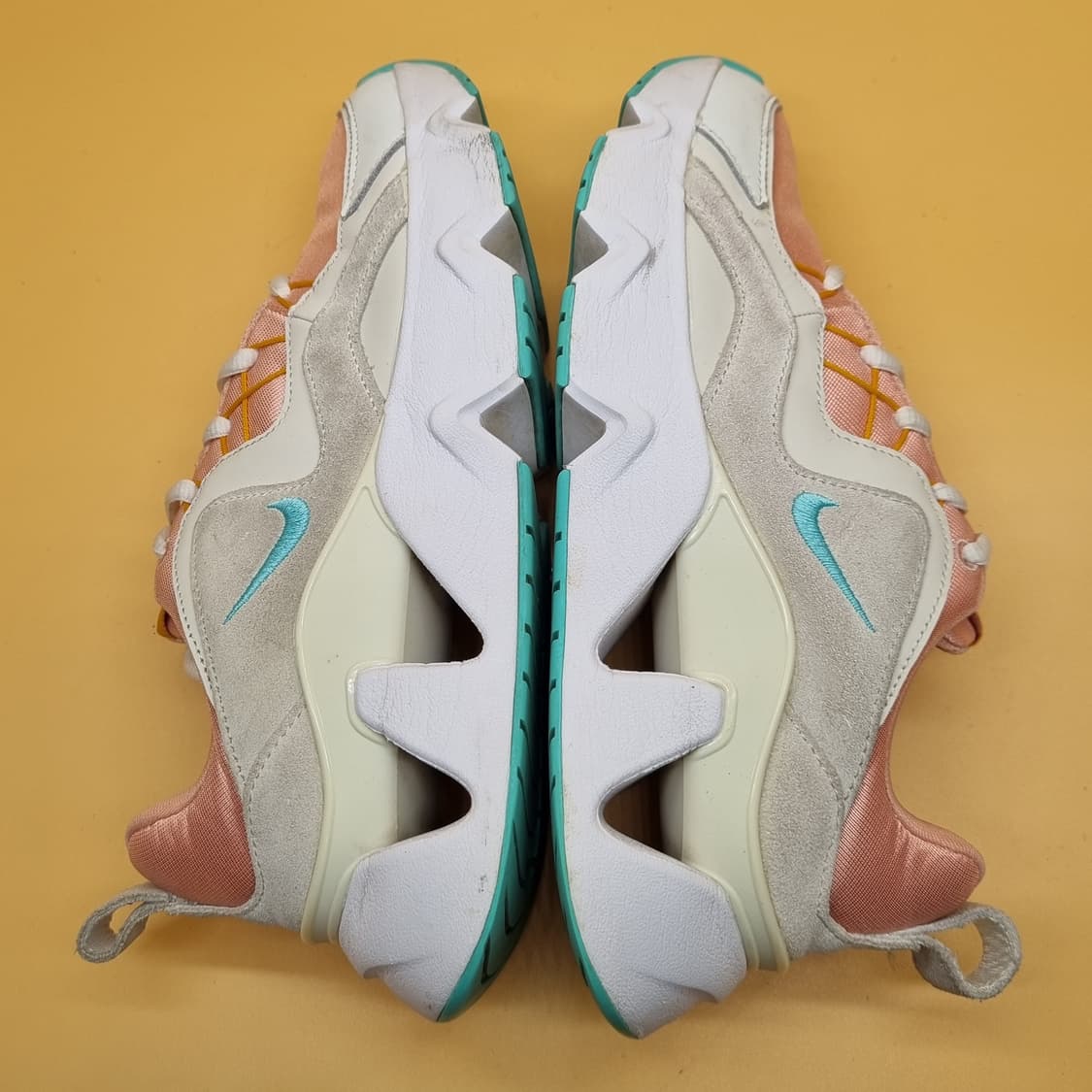 나이키 라이즈365 코랄 여성운동화235  상품이미지5