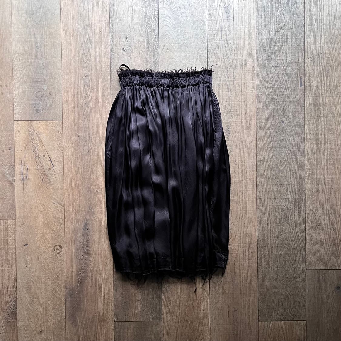 Distressed Shirring Cupra Skirt 상품이미지7