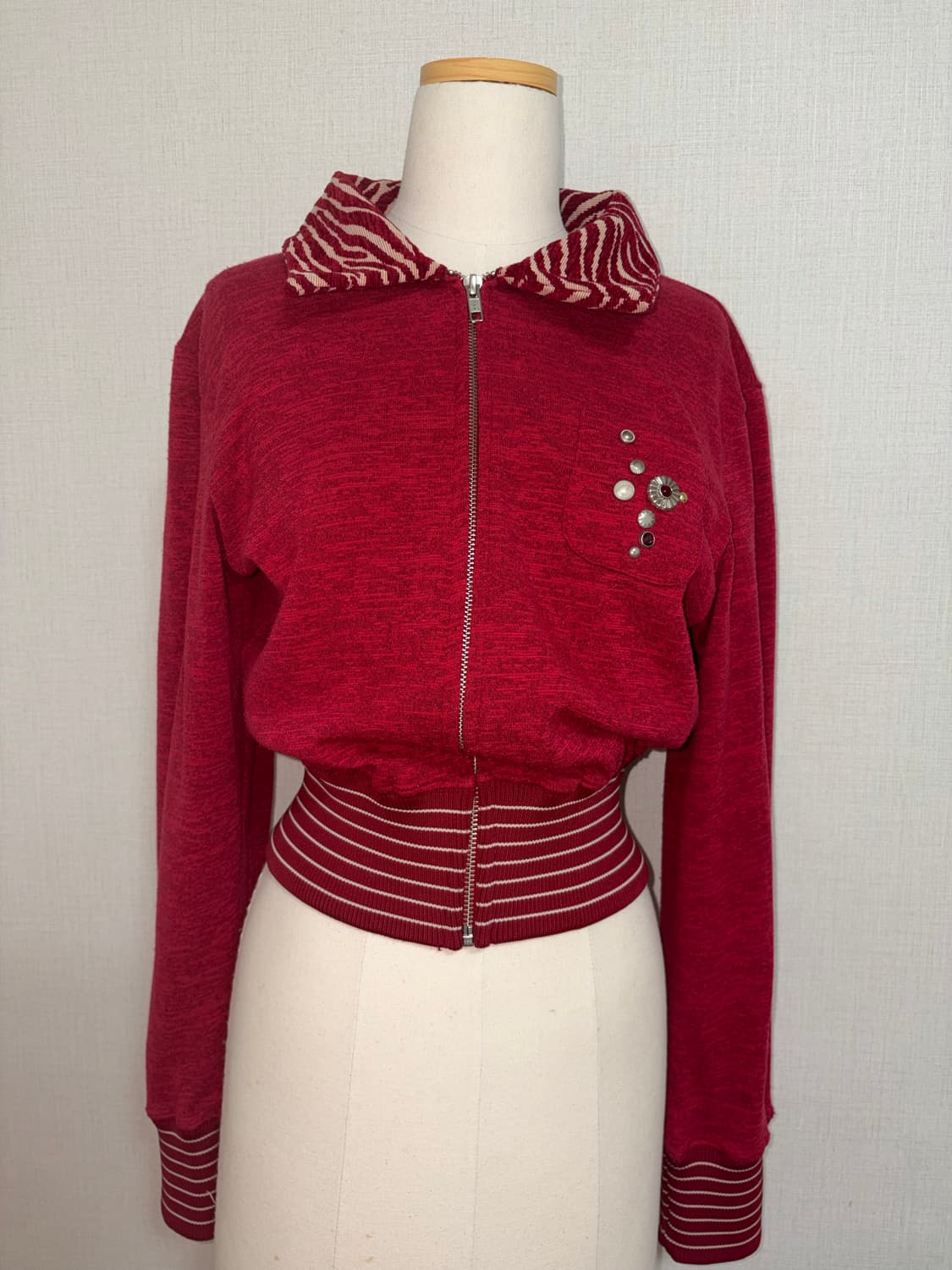 다잉브리드 집업 가디건 레드 상품이미지2