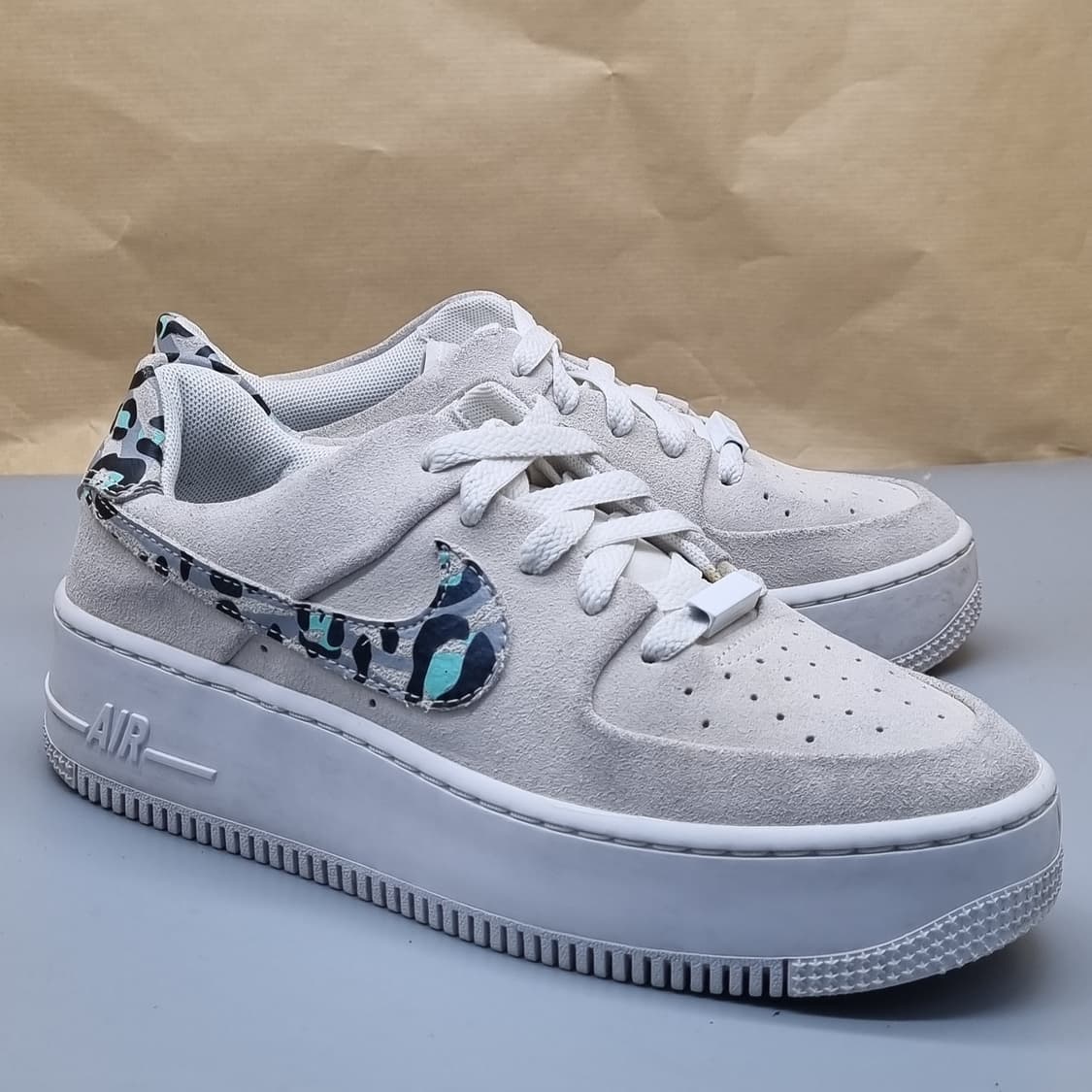 나이키 에어포스1 세이지로우 245 상품이미지1