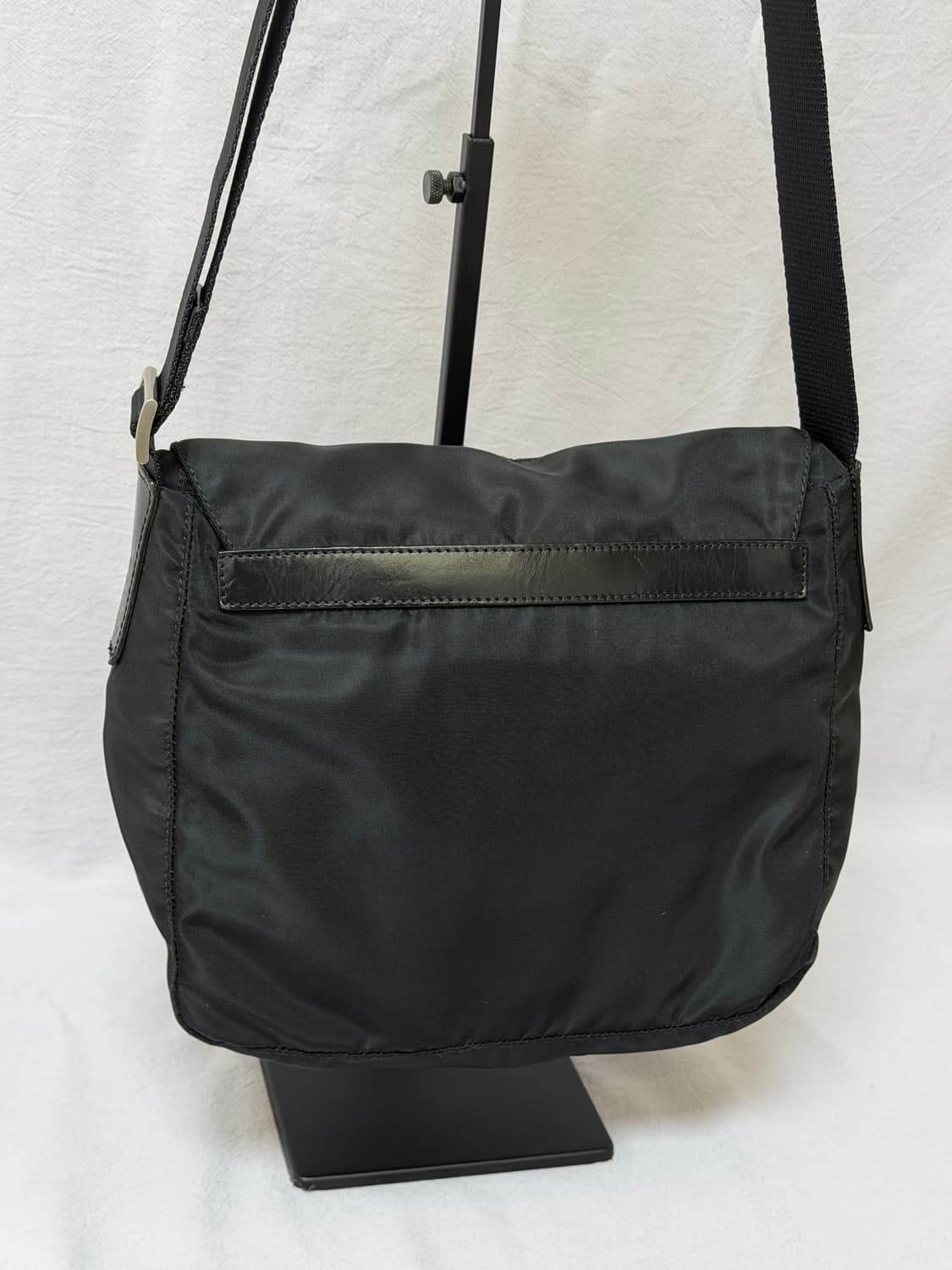 프라다 남녀공용 나일론 포코노 크로스백 주우재백 상품이미지10