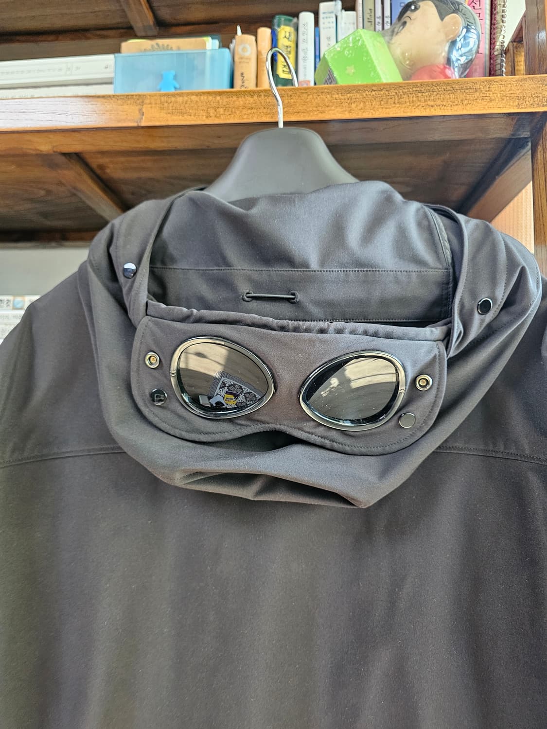 원가 65만 제일 기본이고 잘나가는 씨피 CP컴퍼니 고글 후드 자켓 상품이미지3