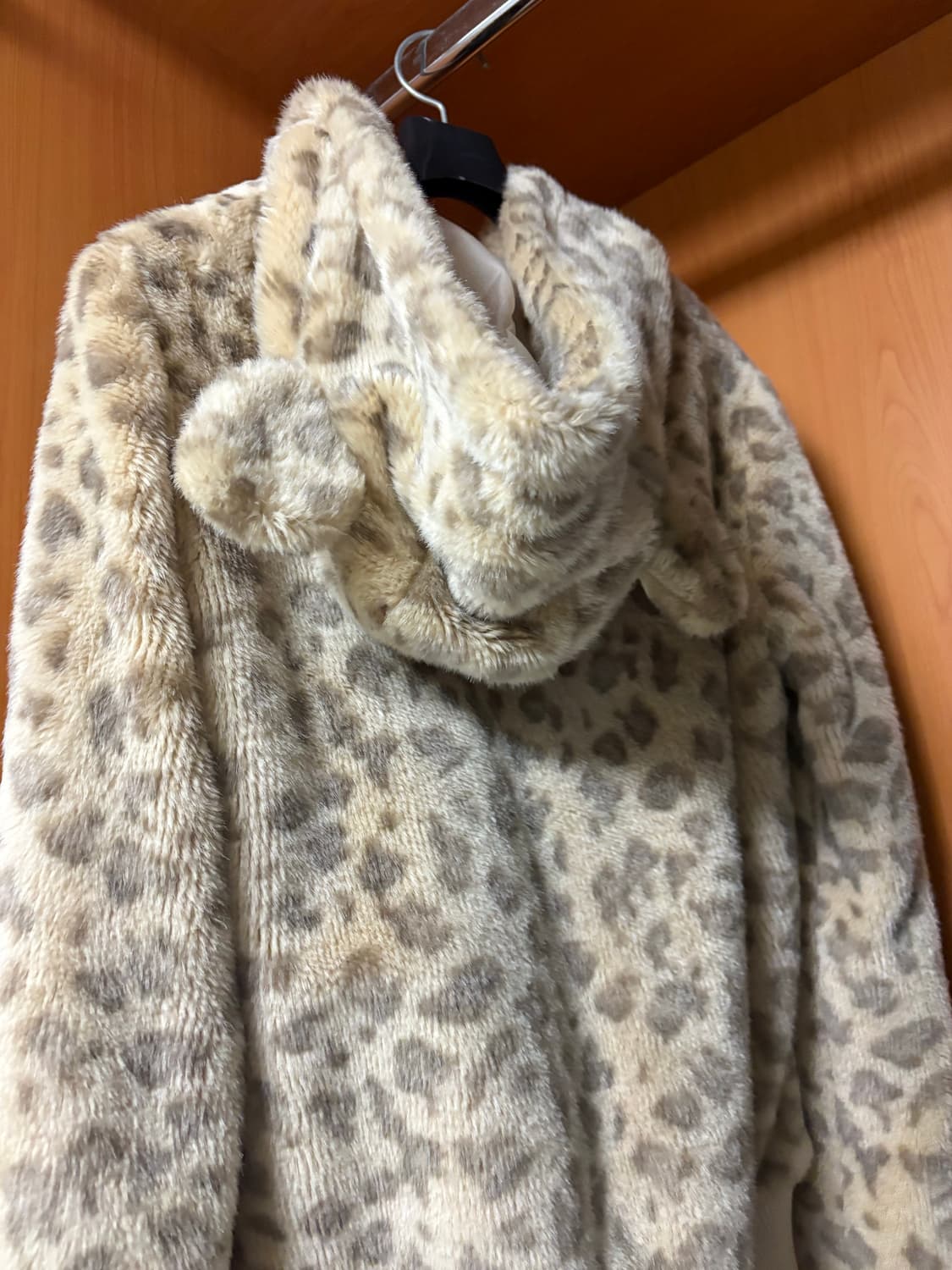 레오파드 호피 퍼 후드집업 상품이미지2