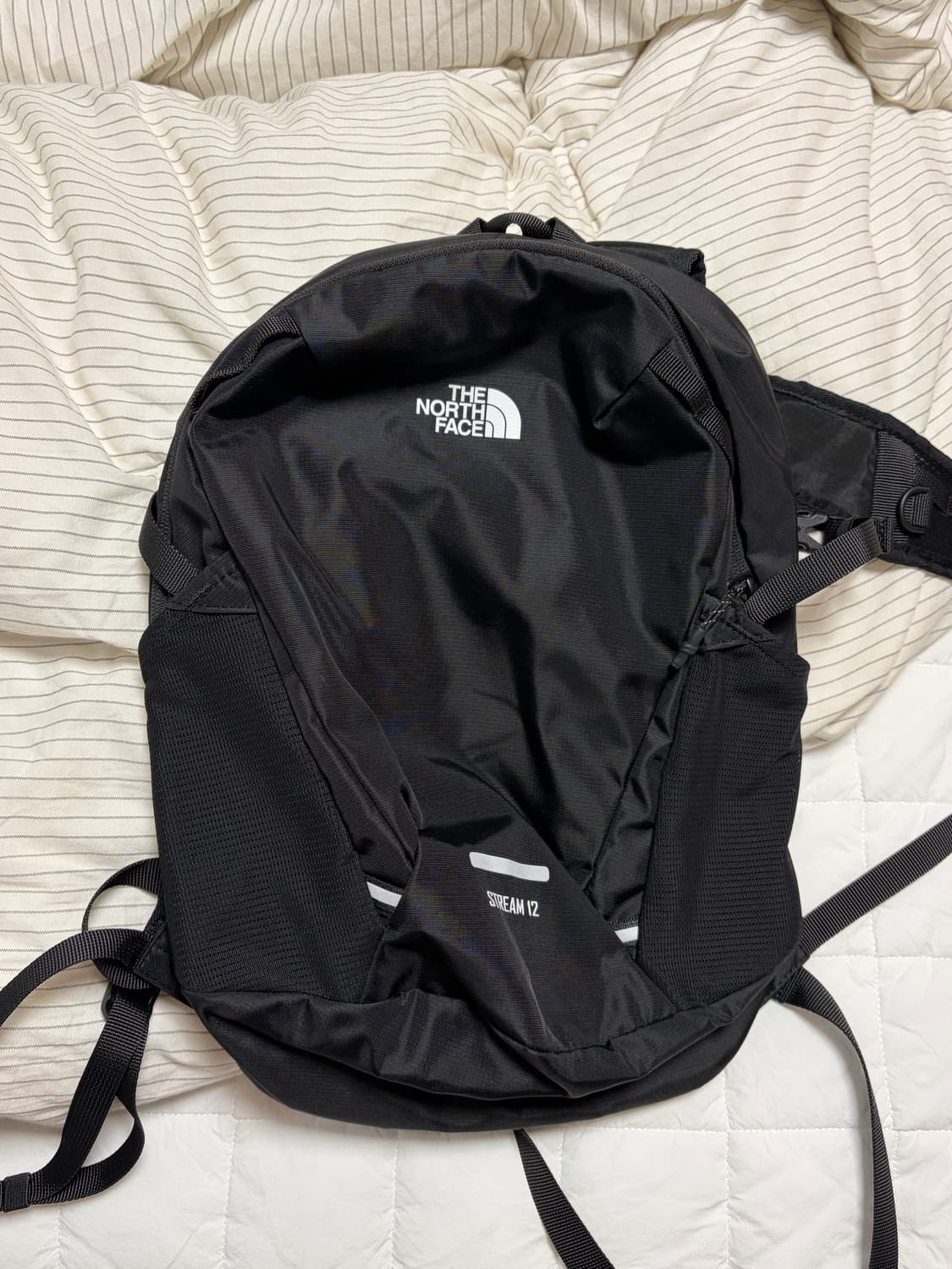 노스페이스 스트림12 백팩 블랙 상품이미지1