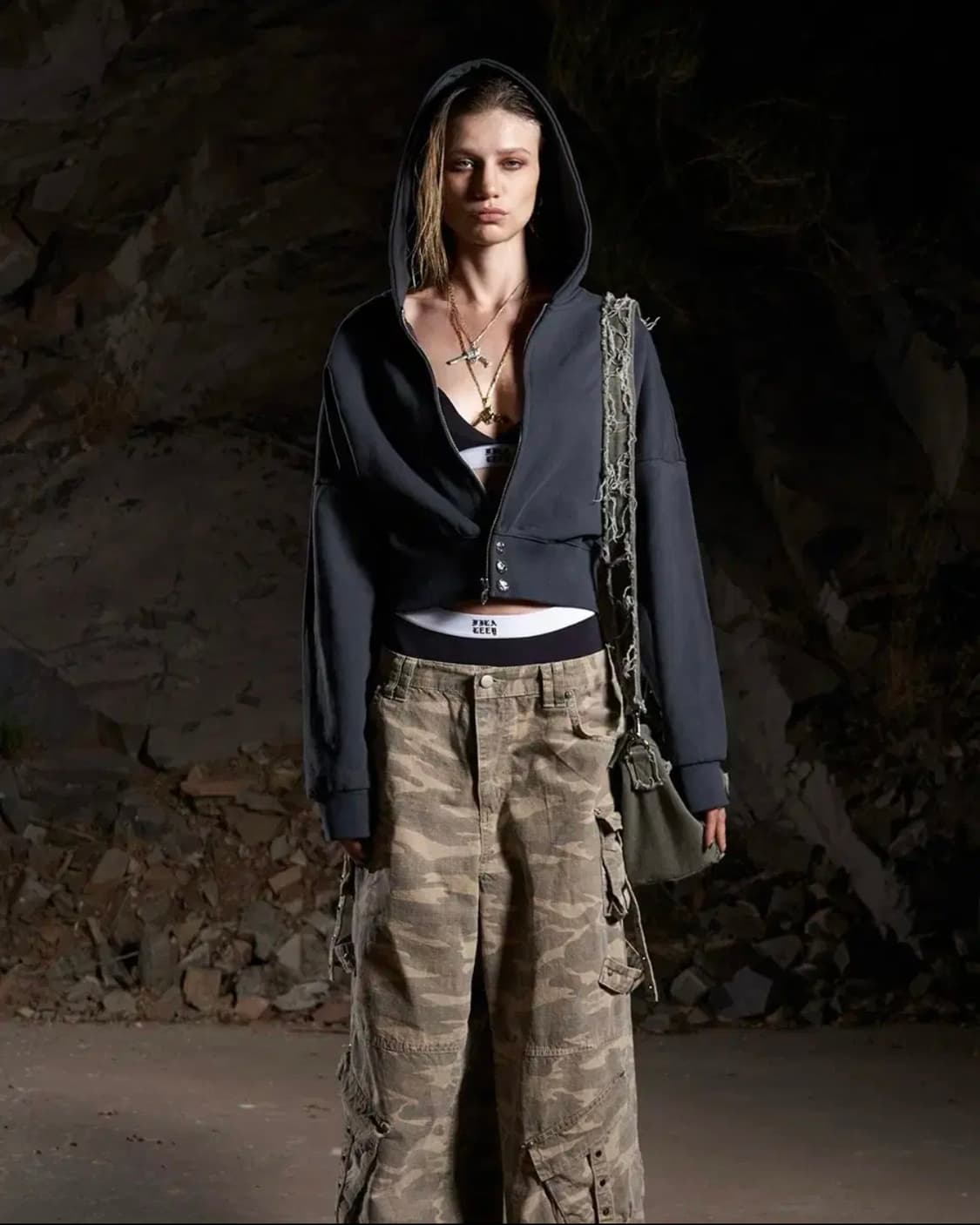 Leey yeel 엘이이와이 와이이이엘 후드집업 상품이미지4