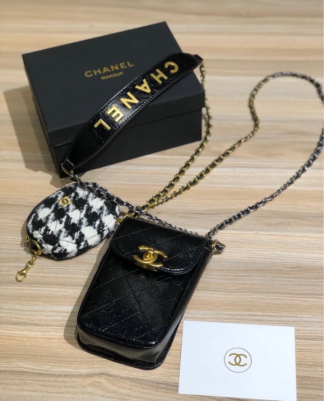 샤넬 뷰티 폰크로스백 상품이미지1