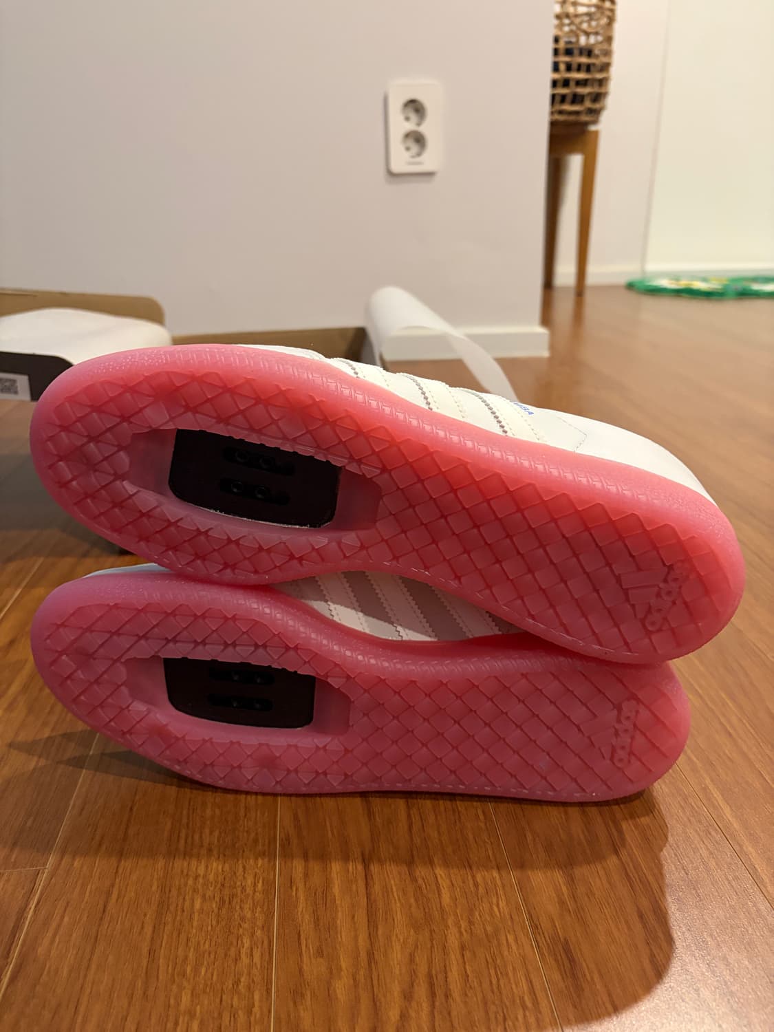 [판매] 아디다스 벨로삼바 비건 (새상품/280) 상품이미지2