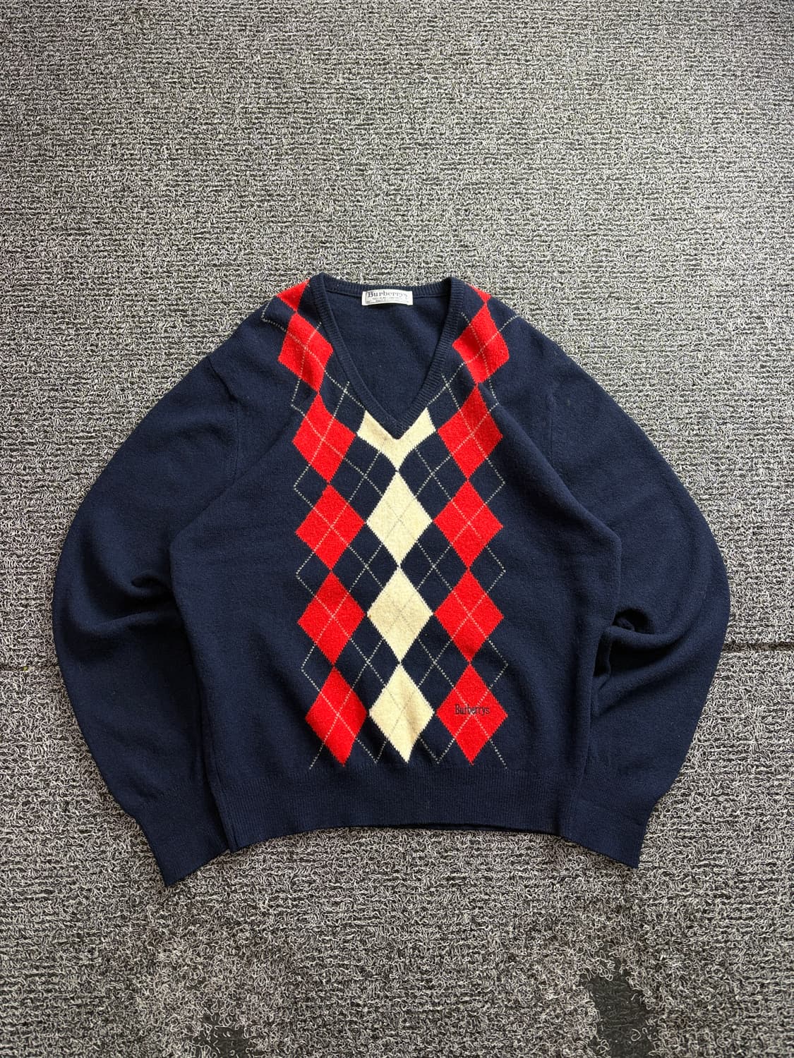 버버리 아가일 패턴 브이넥 램스울 스웨터 2993 상품이미지2