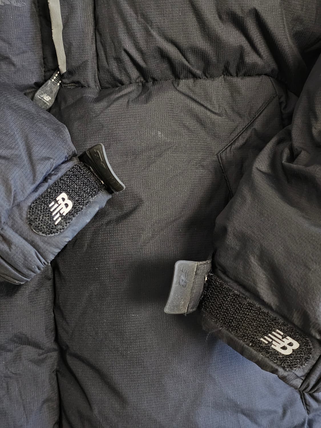 뉴발란스 구스 다운 재킷 네이비 90(M) 상품이미지4